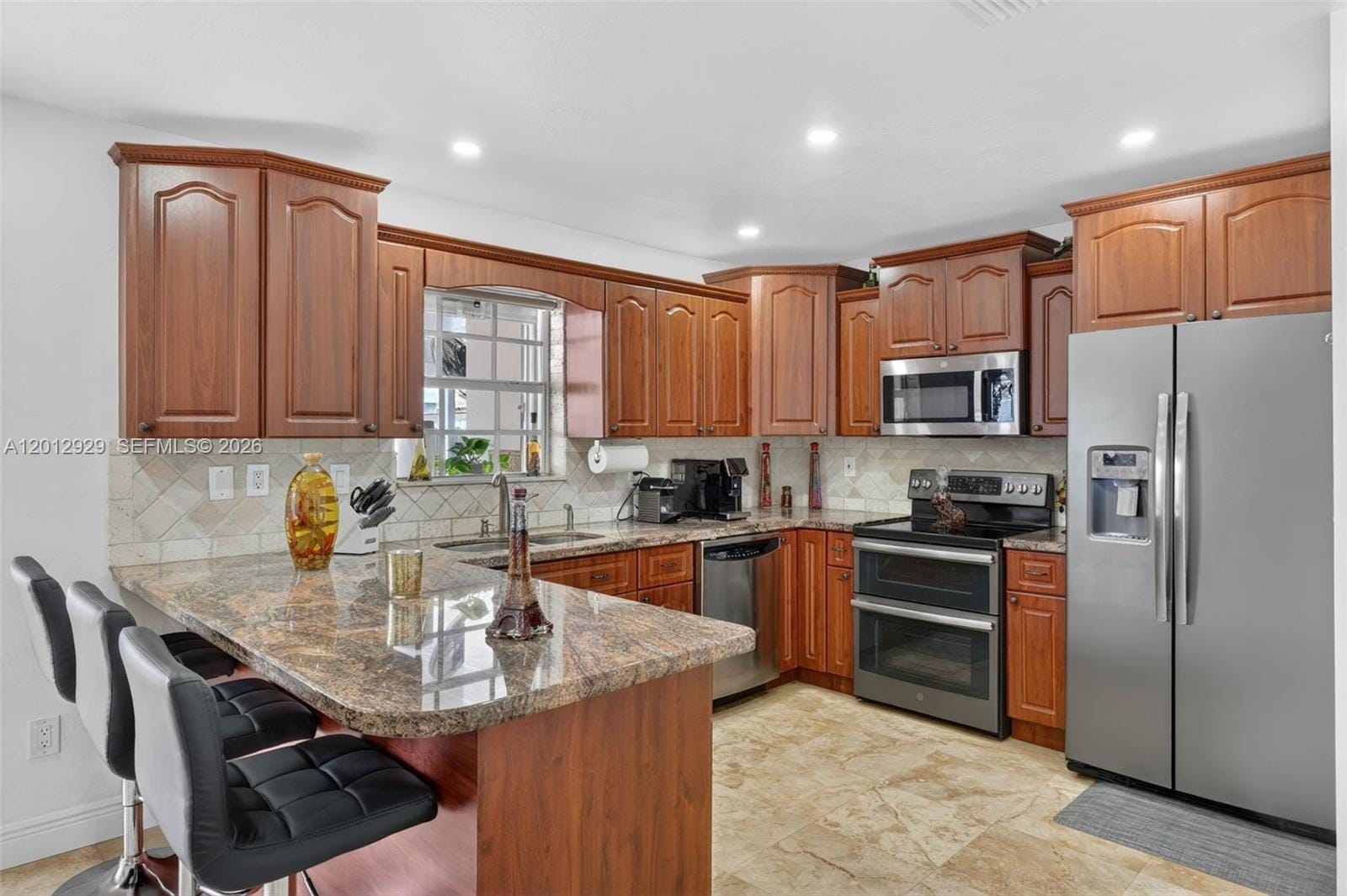 14661 SW 168th Terrace, Miami, FL 33177 photo 3
