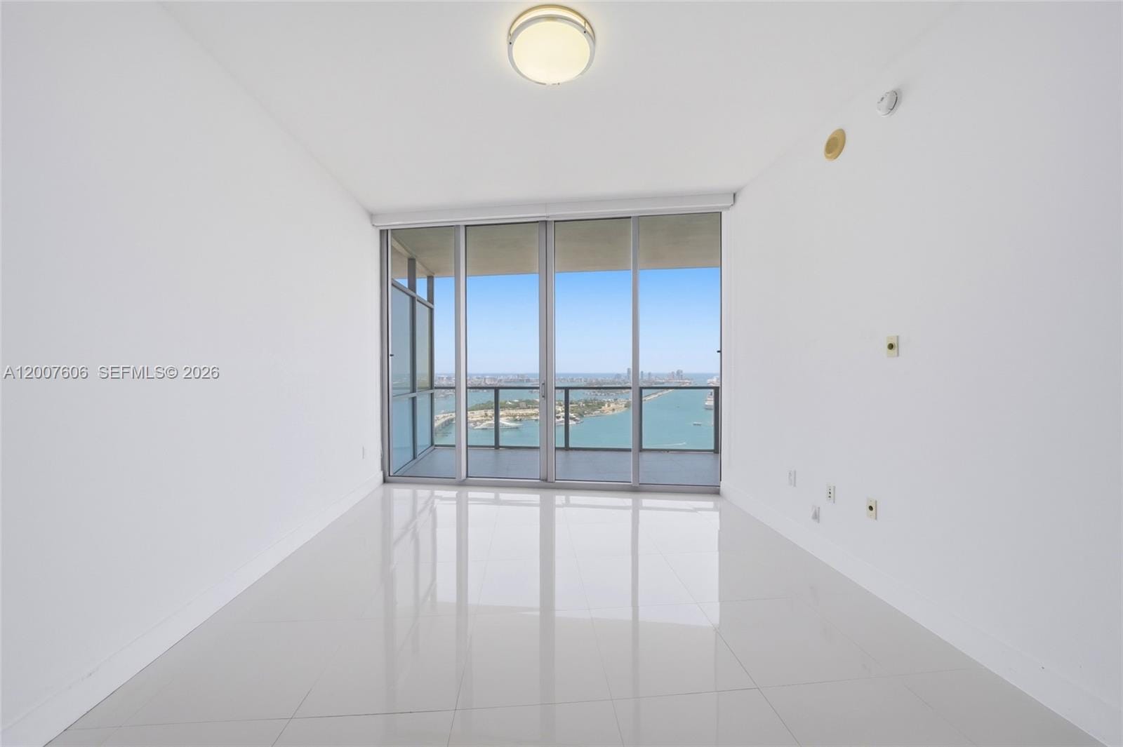 1100 Biscayne Boulevard 4402, Miami, FL 33132 photo 12