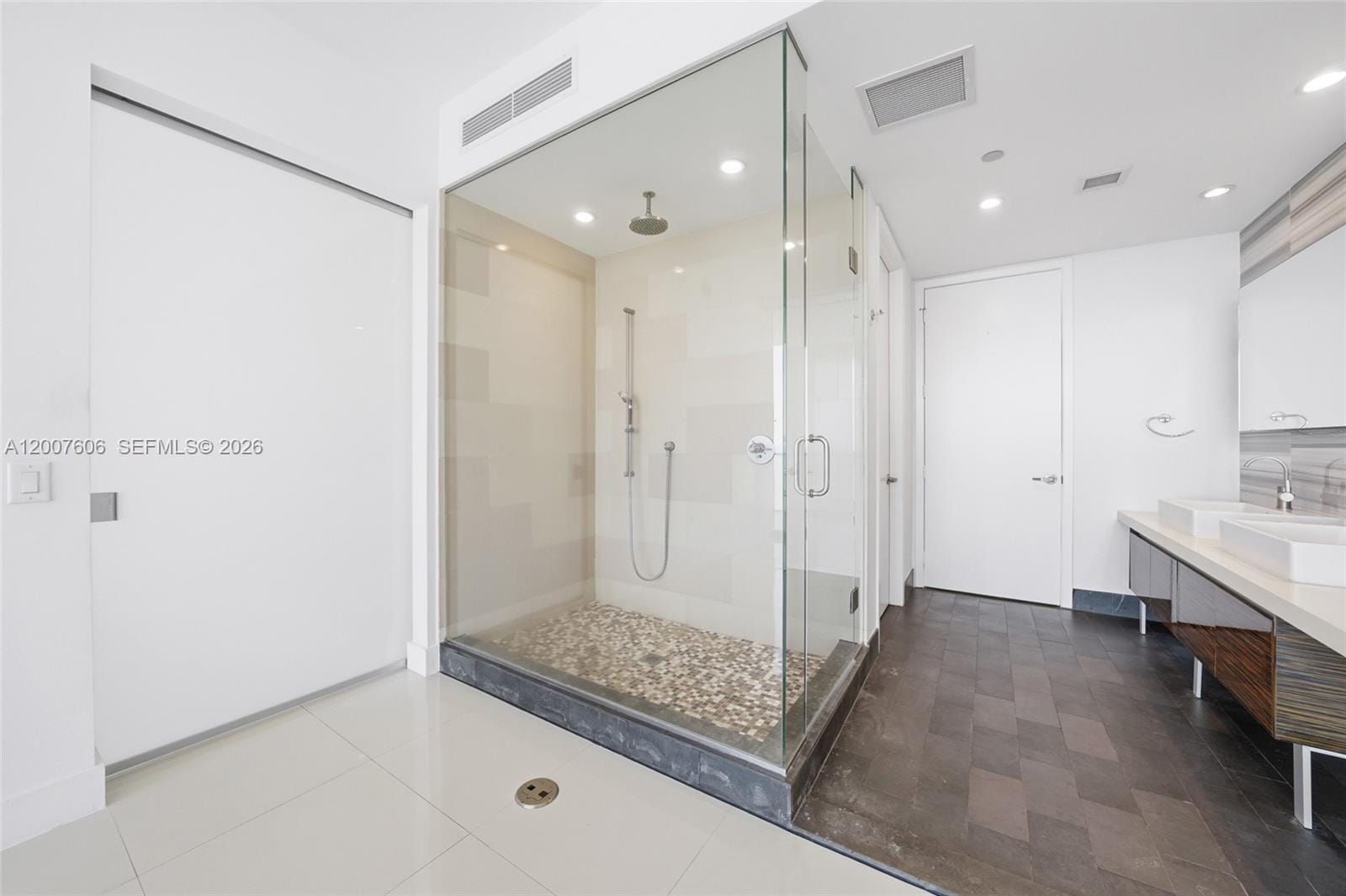1100 Biscayne Boulevard 4402, Miami, FL 33132 photo 15