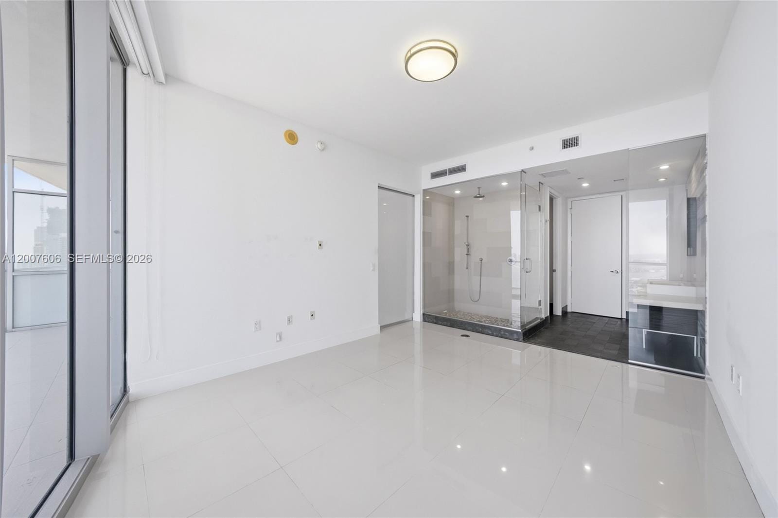 1100 Biscayne Boulevard 4402, Miami, FL 33132 photo 17