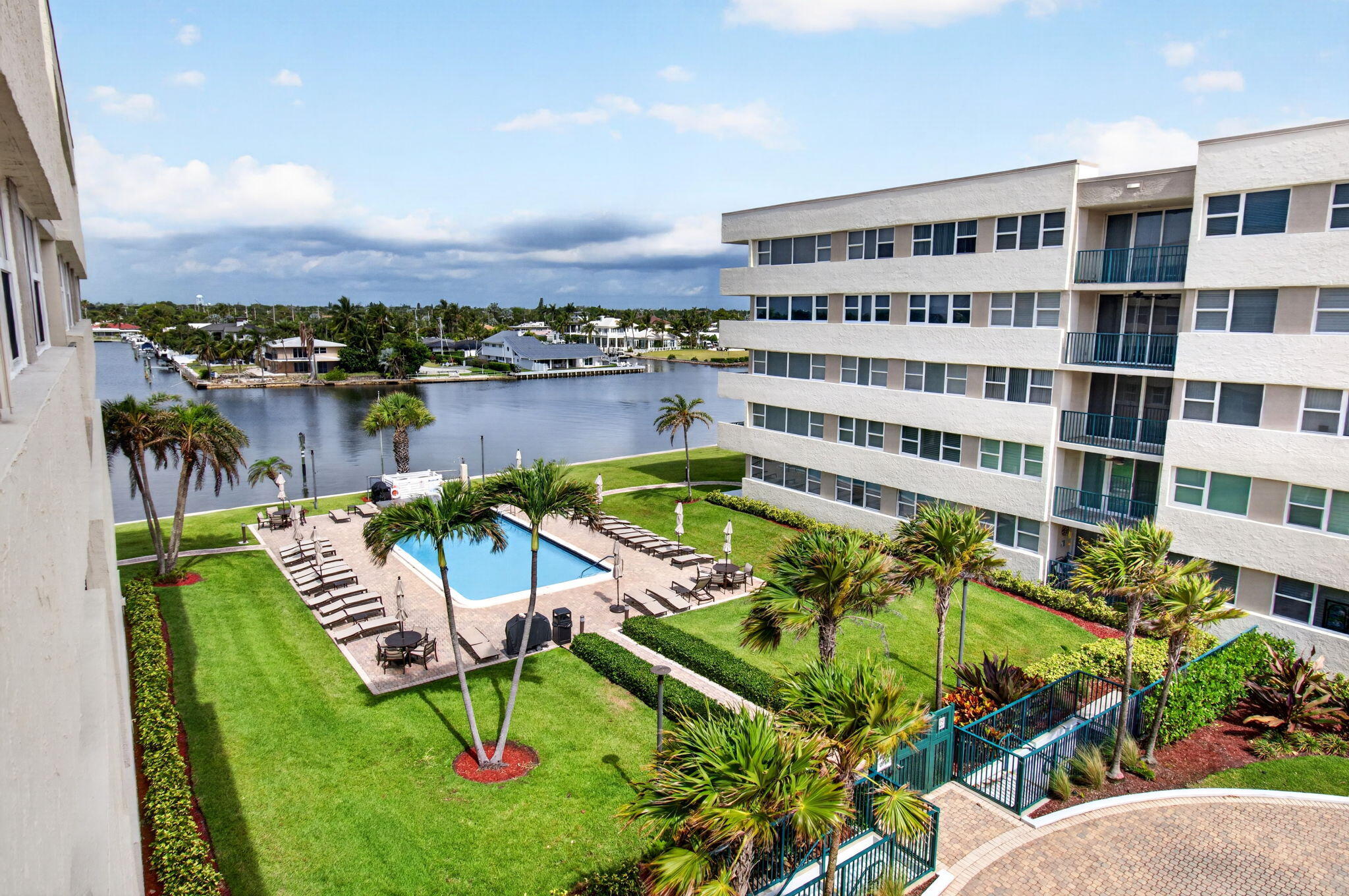 1236 Hillsboro Mile Hillsboro Mile 406, Hillsboro Beach, FL 33062, Hillsboro Beach