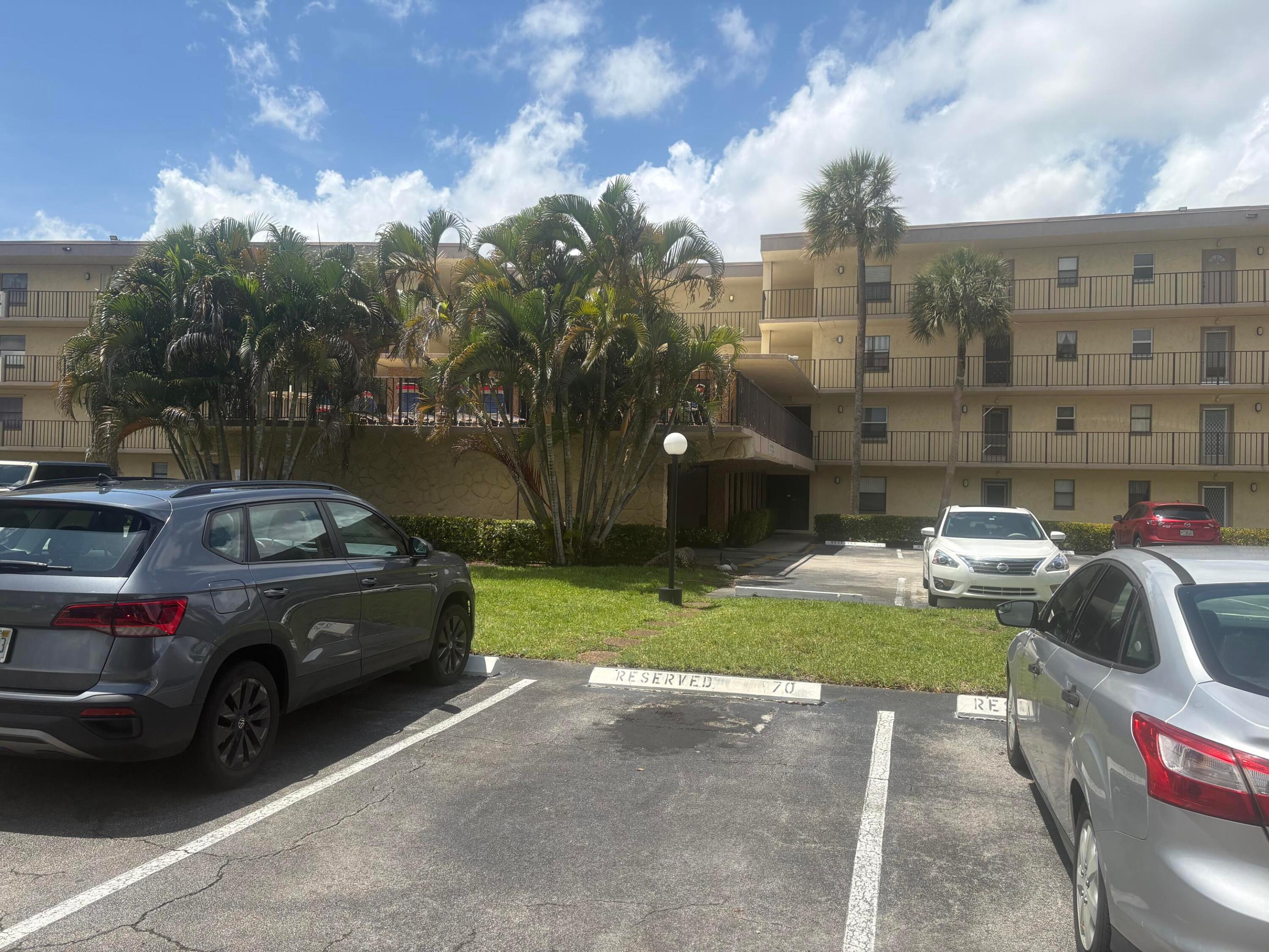 9355 SW 8th Street 225, Boca Raton, FL 33428, Boca Raton