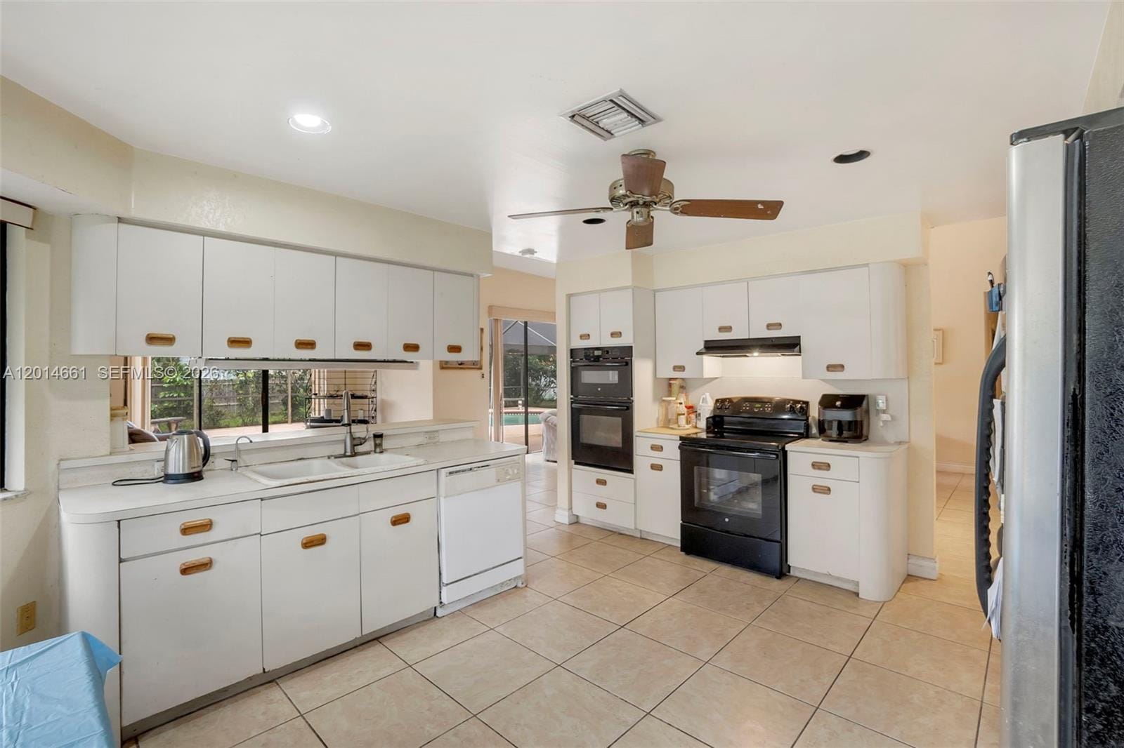 7451 NW 40th Street, Lauderhill, FL 33319 photo 9