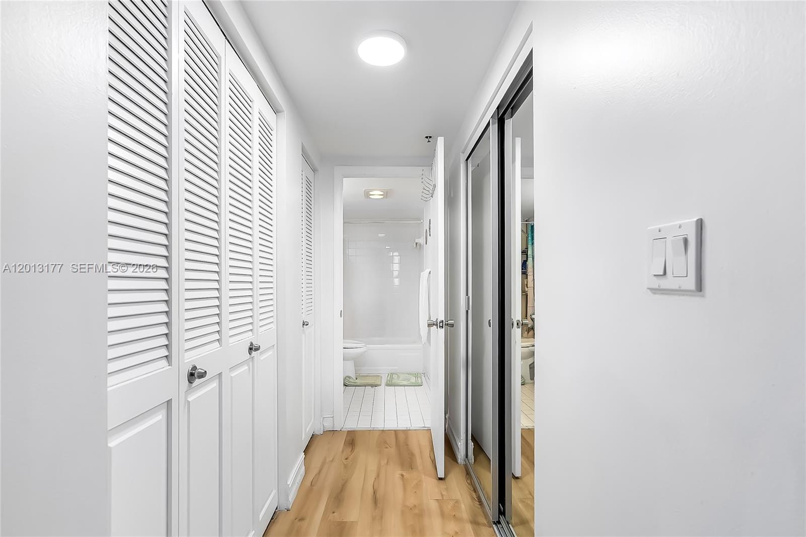 919 Hillcrest Drive 607 — photo 12