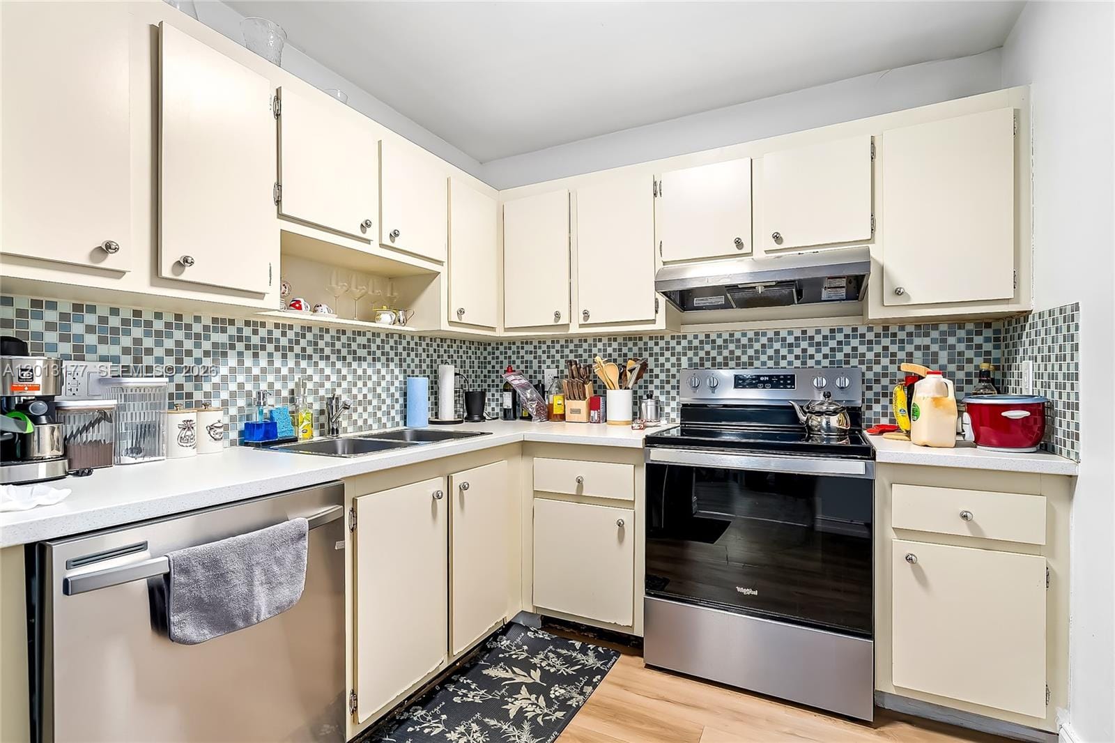 919 Hillcrest Drive 607, Hollywood, FL 33021 photo 21