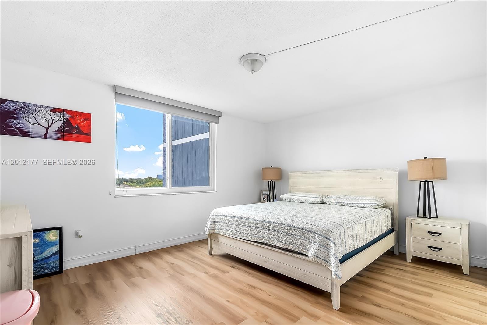 919 Hillcrest Drive 607 — photo 8