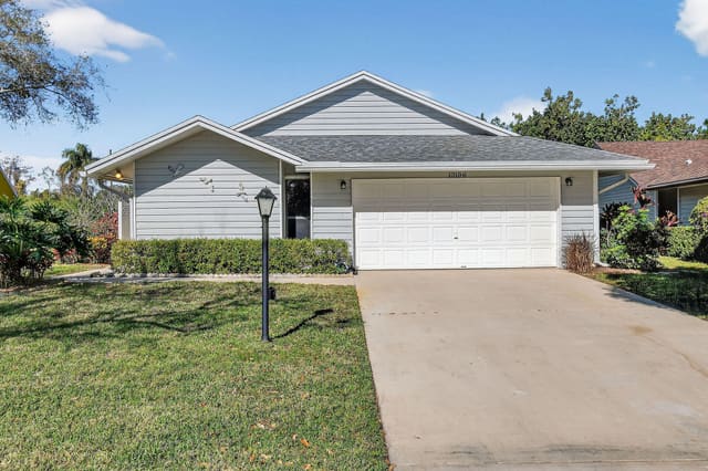 13196 SE Point O Woods Court, sold in Eaglewood, Hobe Sound, FL
