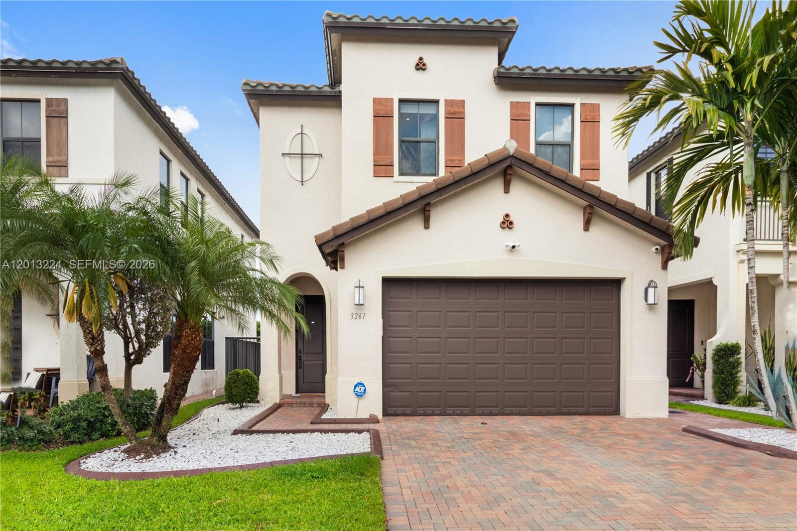 3261 W 99th Place, Hialeah, FL 33018 photo 2
