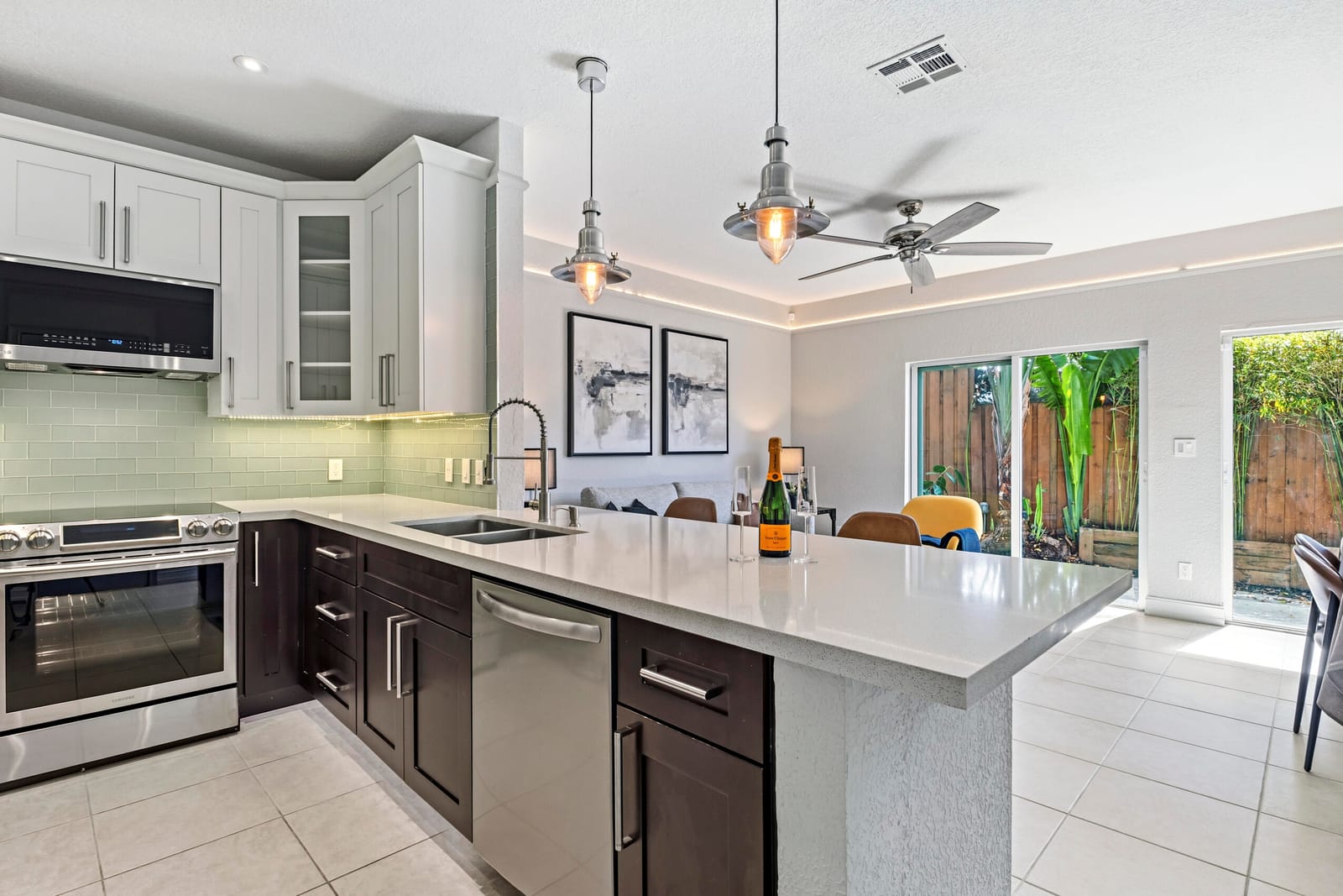 1741 NE 4th Avenue F5, Fort Lauderdale, FL 33305 photo 3