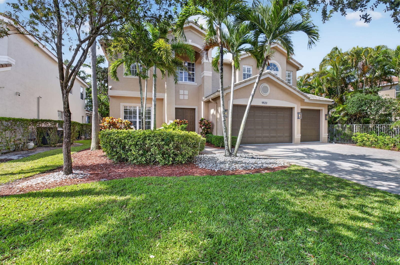 9520 Barletta Winds Point — photo 4