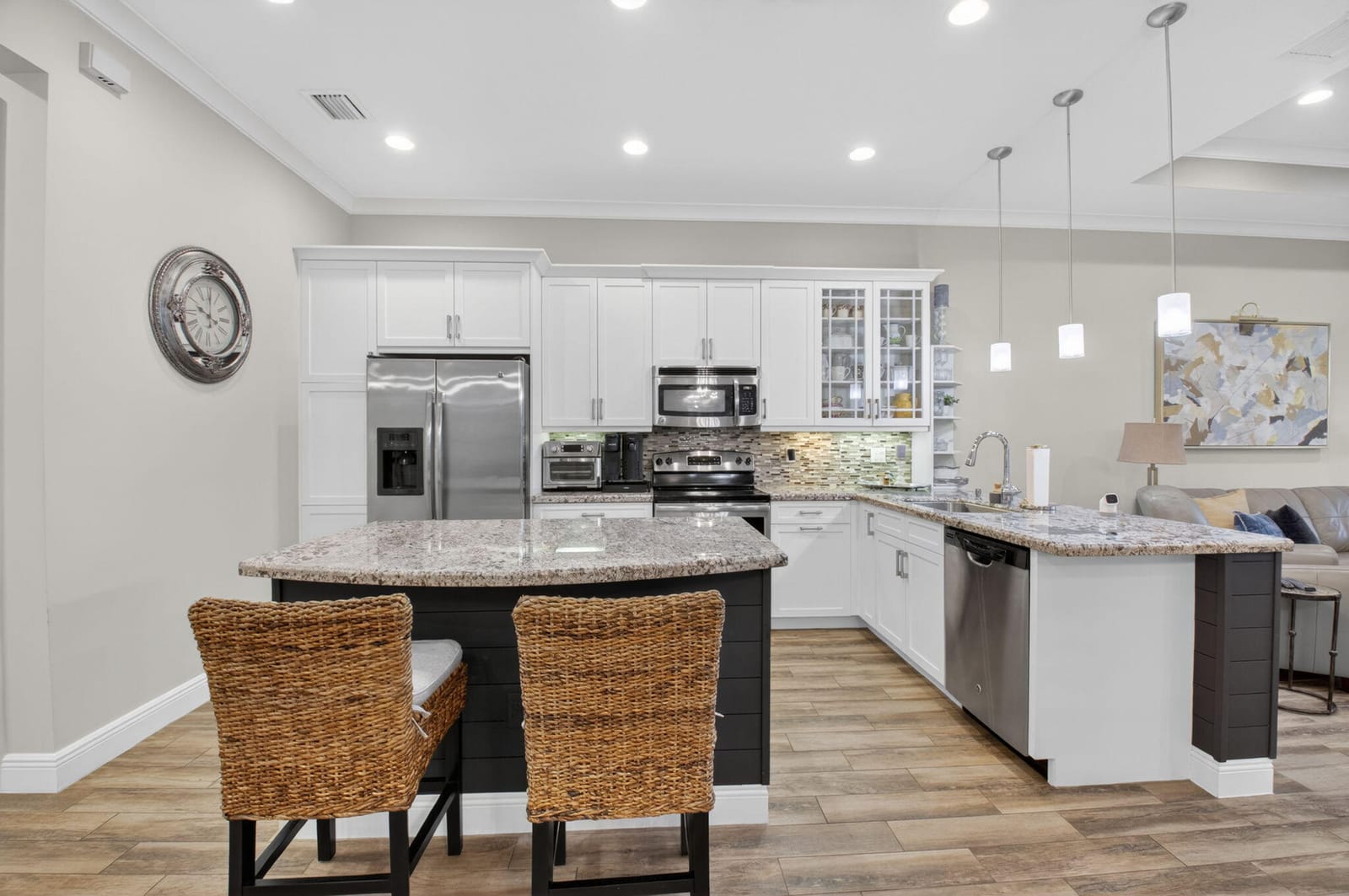 7818 Serra Way — photo 4