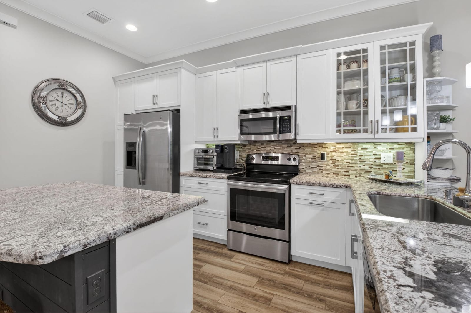 7818 Serra Way — photo 5