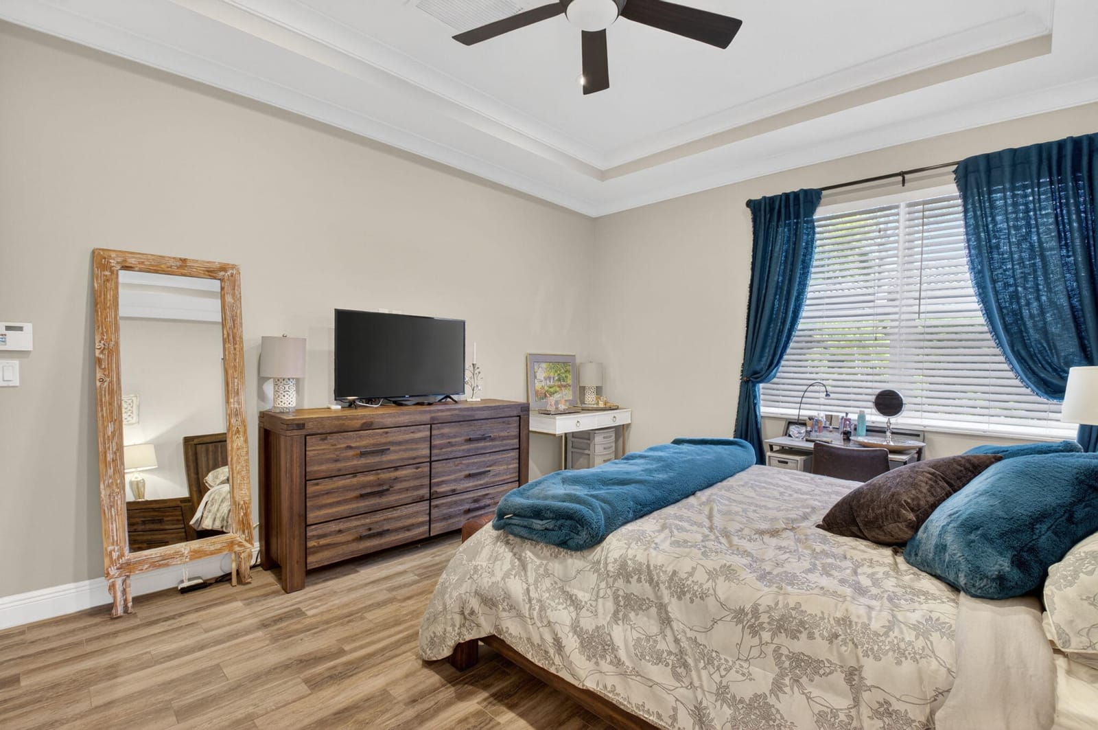 7818 Serra Way — photo 7