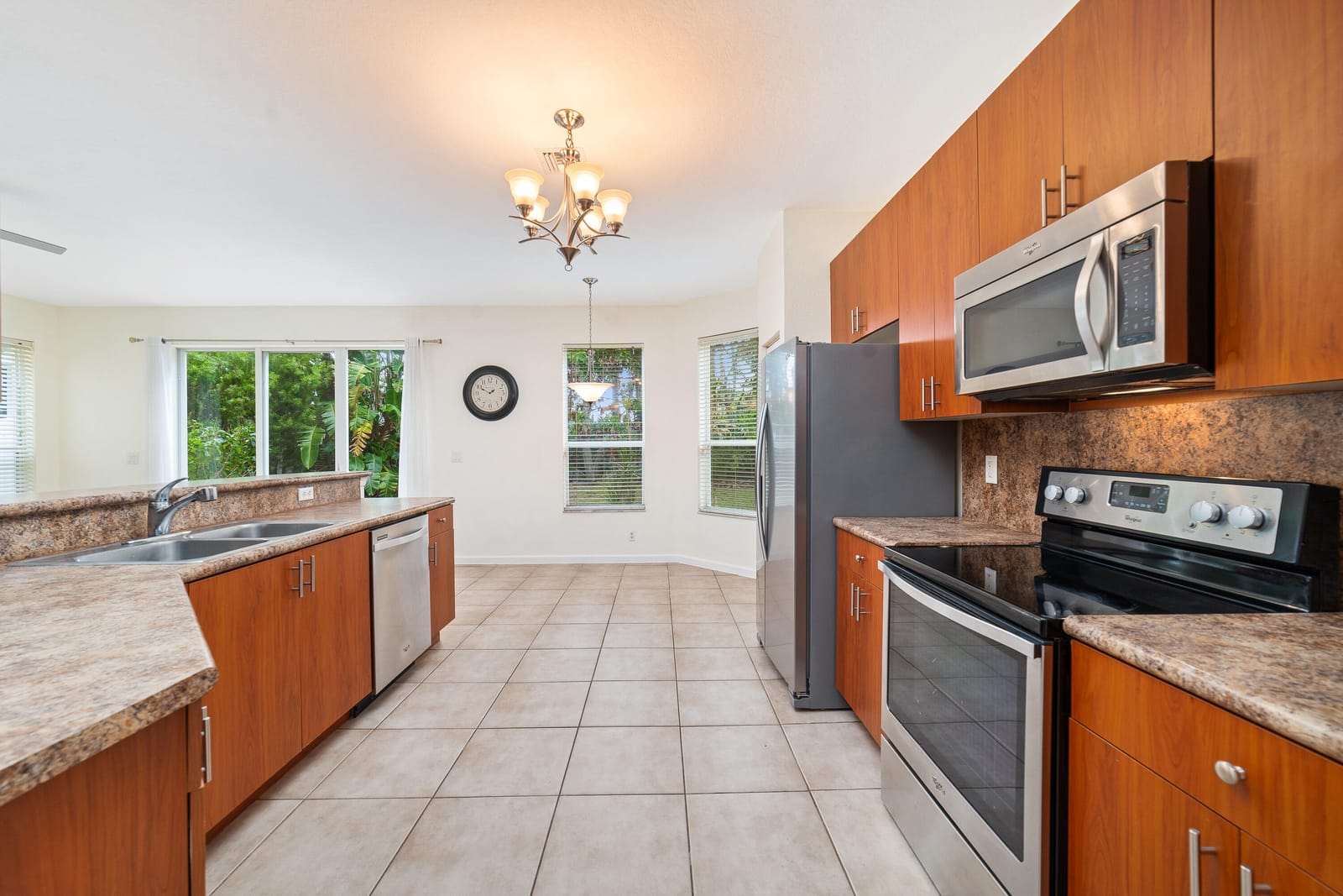 6004 Spring Lake Terrace — photo 8