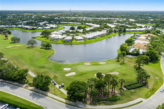 2534 SW Manor Hill Drive, sold in ZIP 34990, Palm City, FL