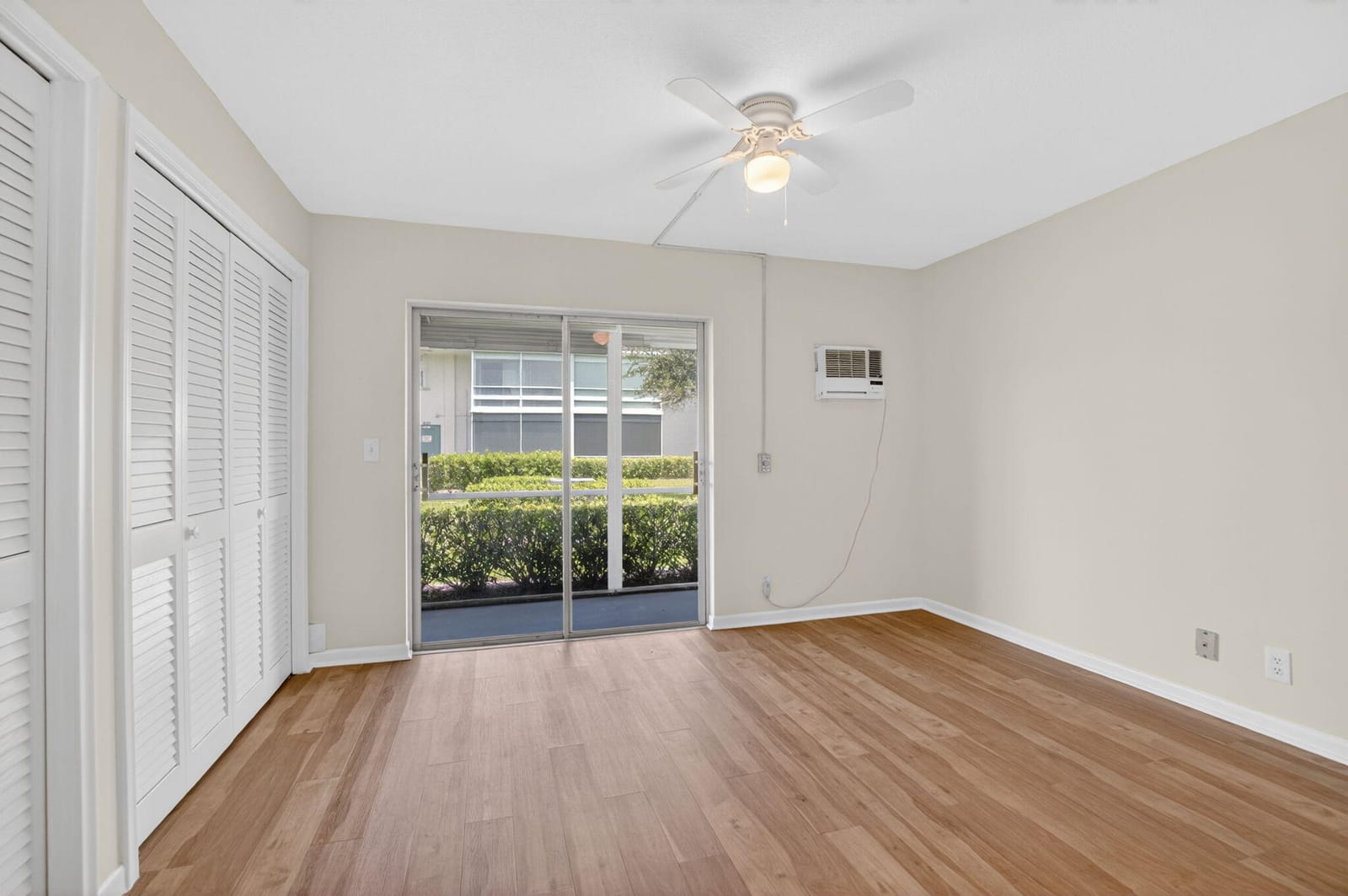 660 Horizon W 107, Boynton Beach, FL 33435 photo 18
