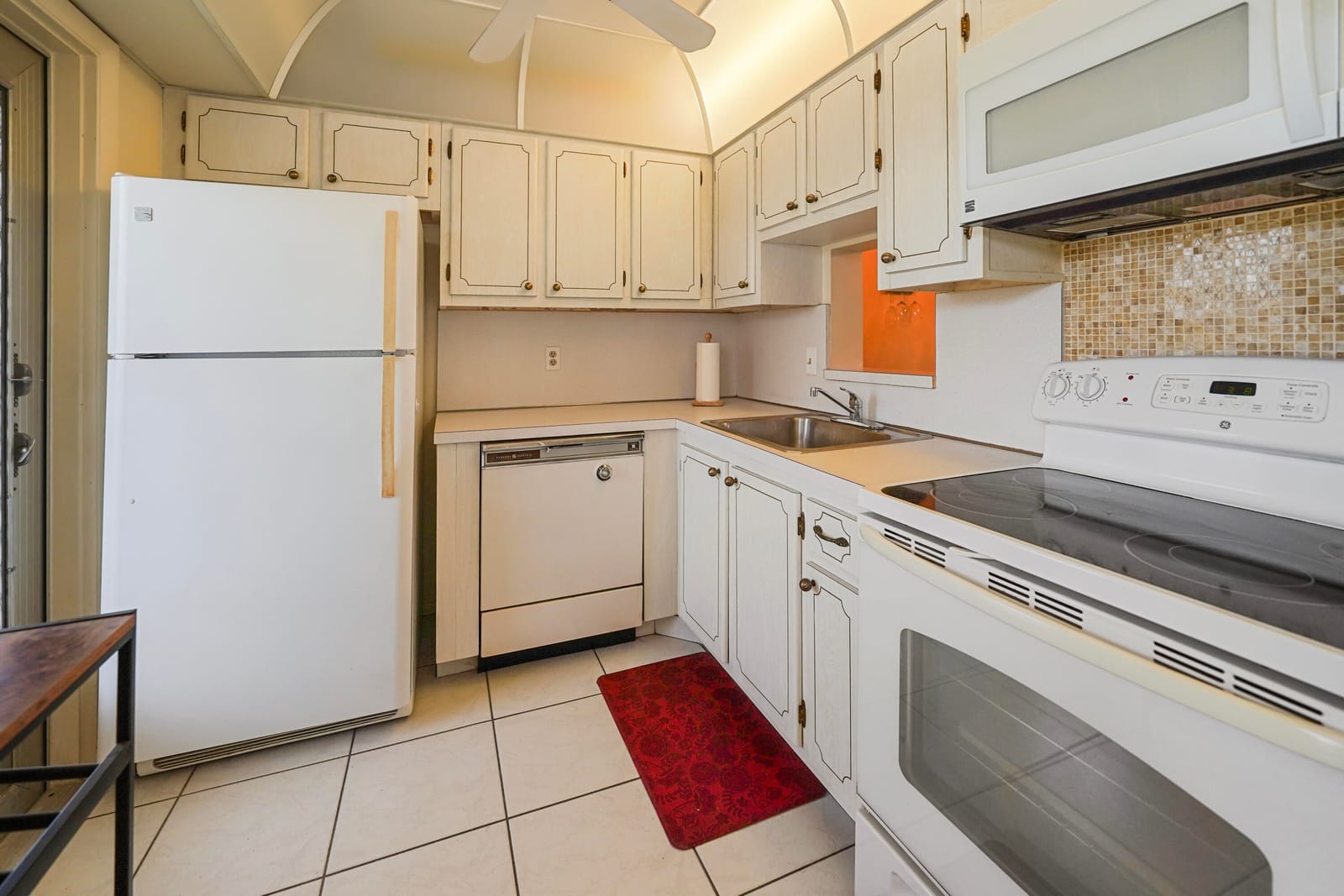 2222 NE 1st Way 204, Boynton Beach, FL 33435 photo 6