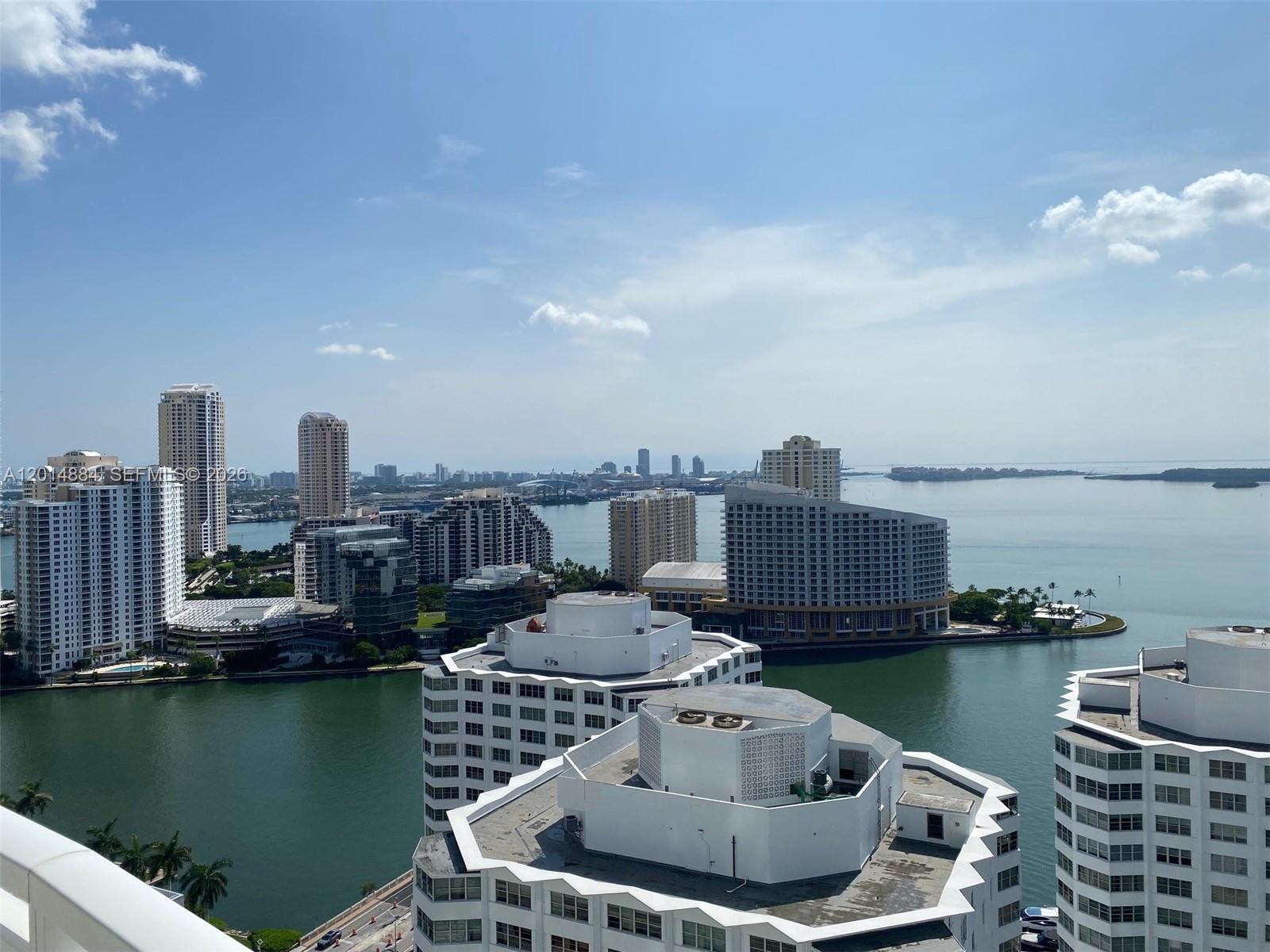 950 Brickell Bay Drive 2711, Miami, FL 33131, Miami