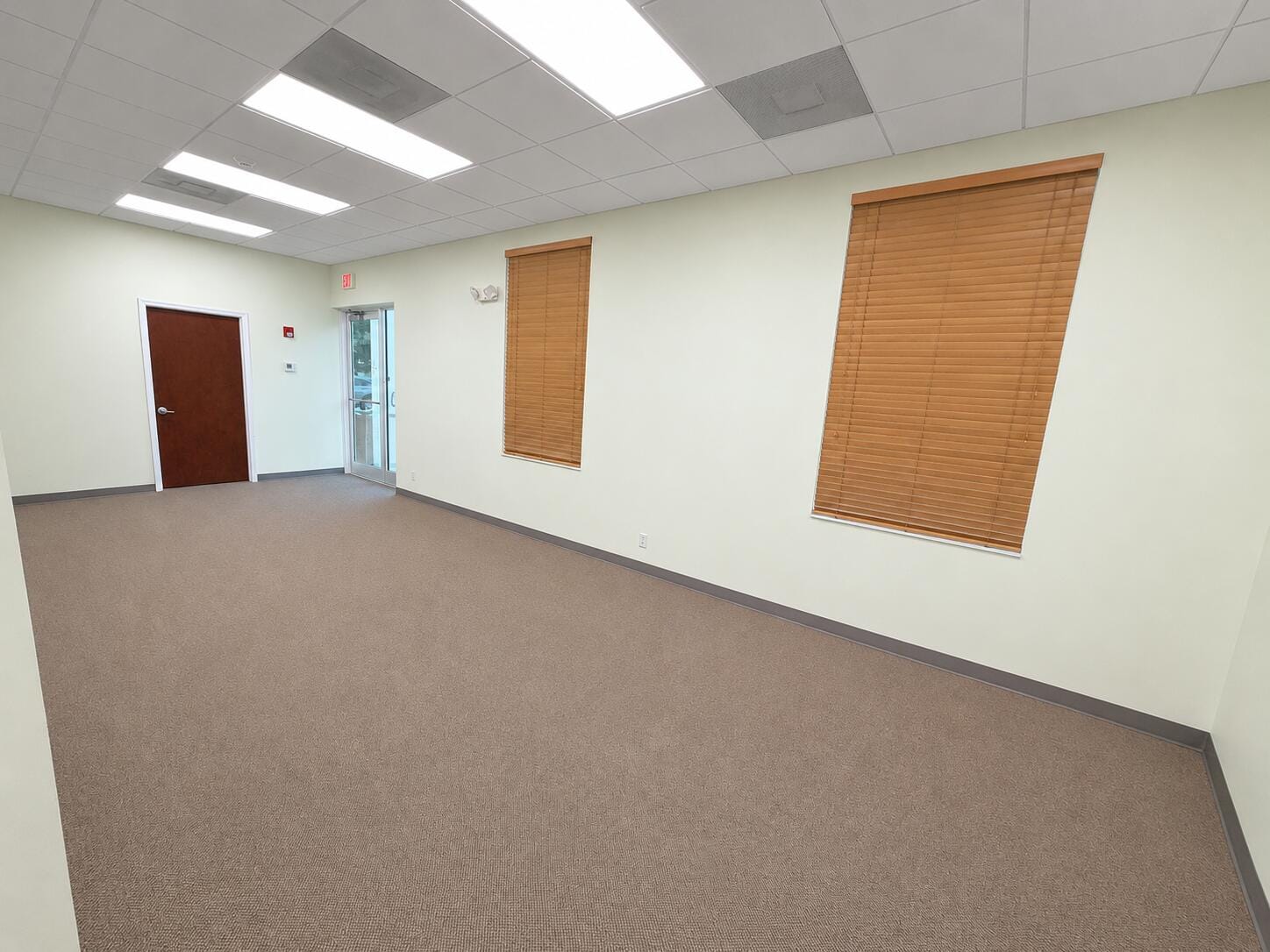 5055 S Congress Avenue 301 — photo 6