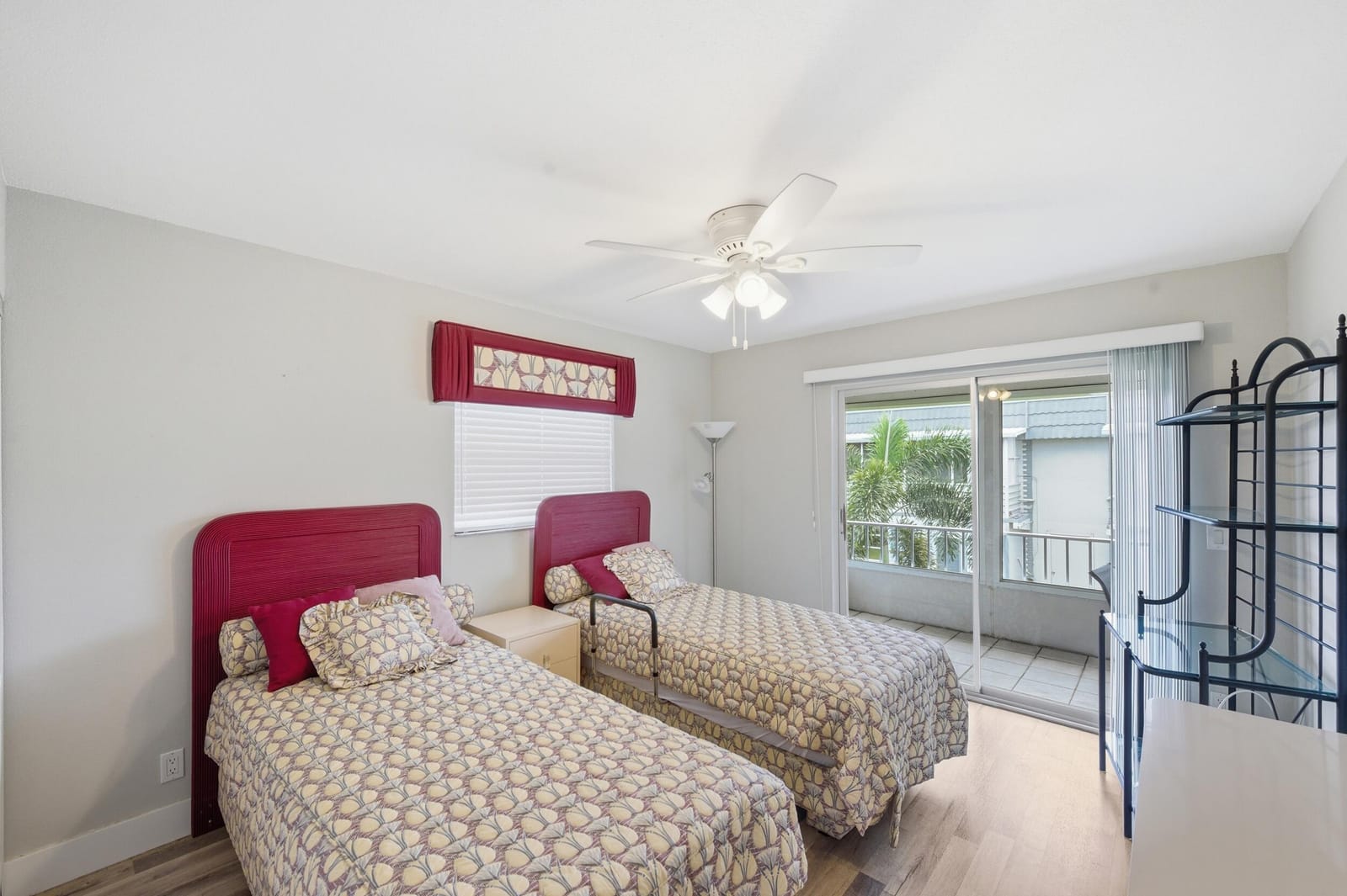756 Flanders P, Delray Beach, FL 33484 photo 14