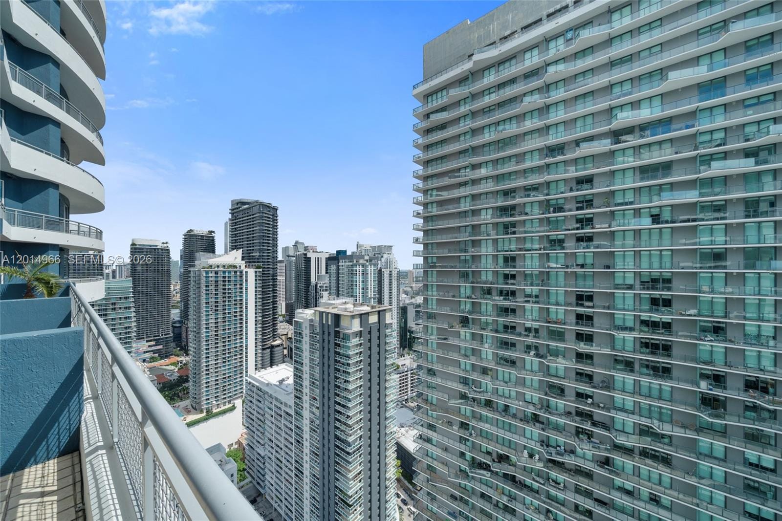 60 SW 13th Street 4008, Miami, FL 33130 photo 3
