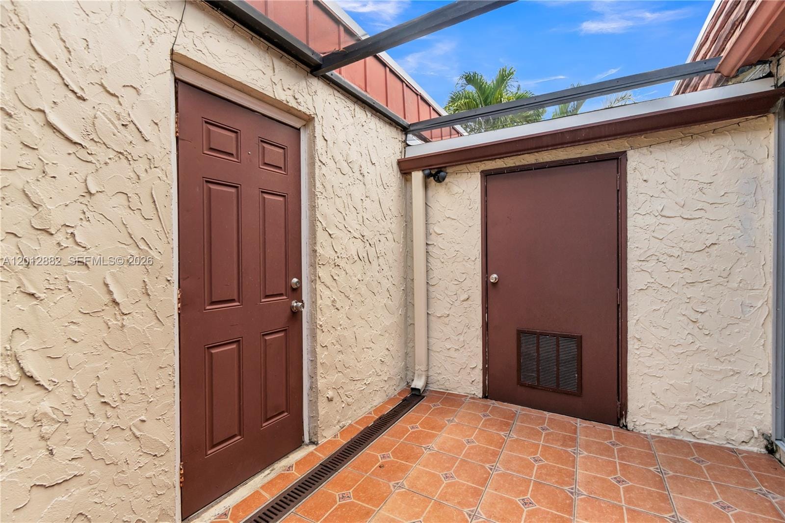 9820 NW 65th Court B13, Tamarac, FL 33321 photo 4