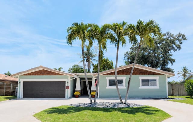 232 NW 10th Court, sold in Lake Floresta Park, Boca Raton, FL