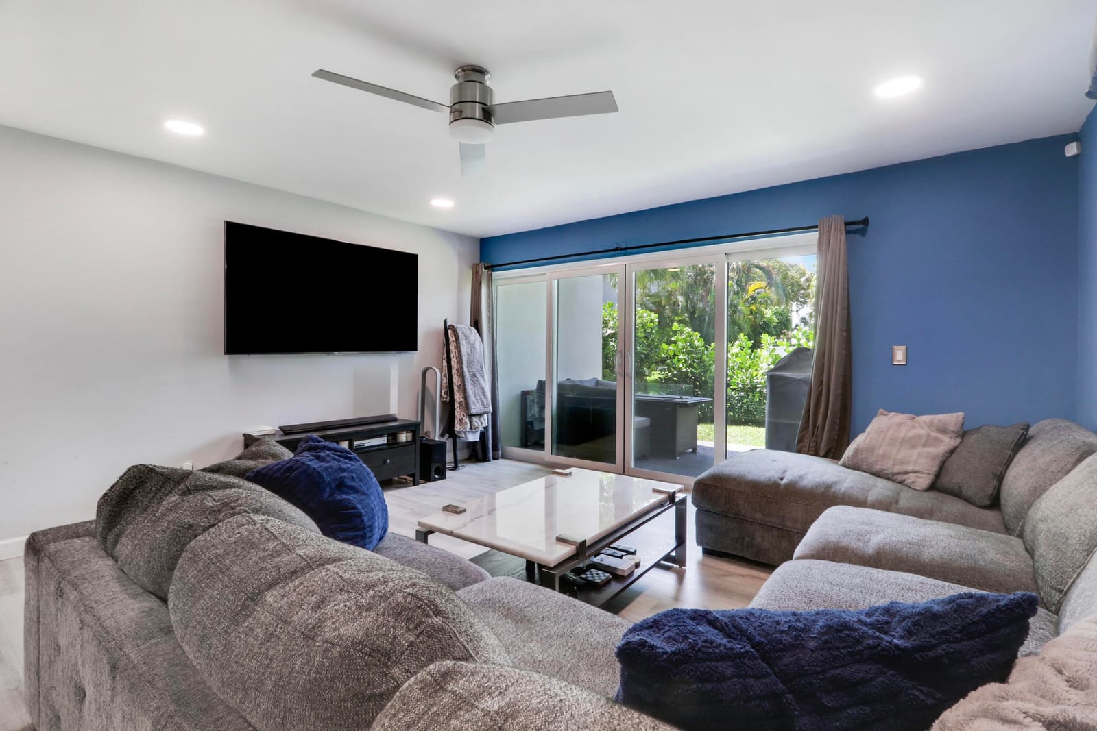 384 Golfview Road D — photo 6