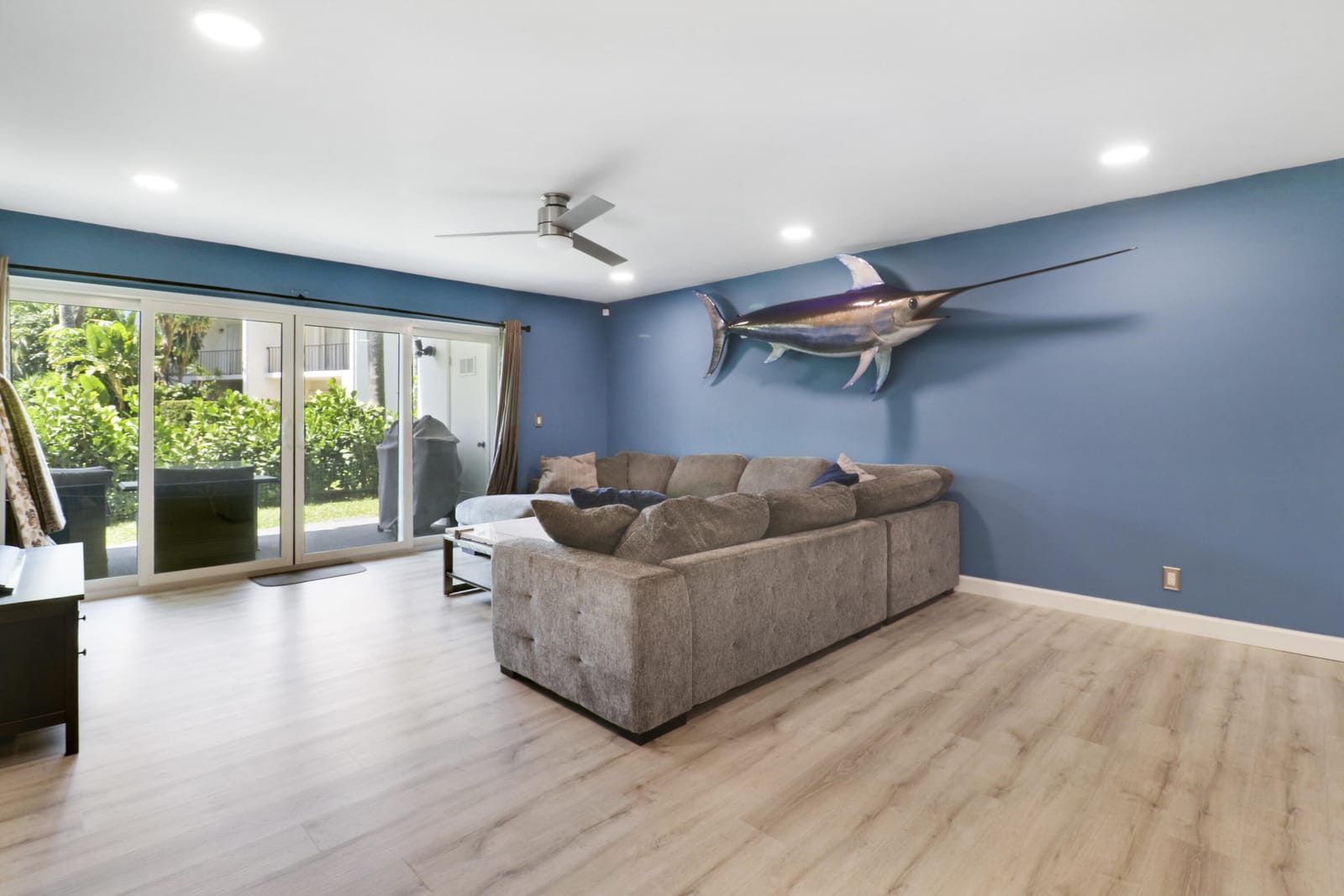 384 Golfview Road D — photo 8