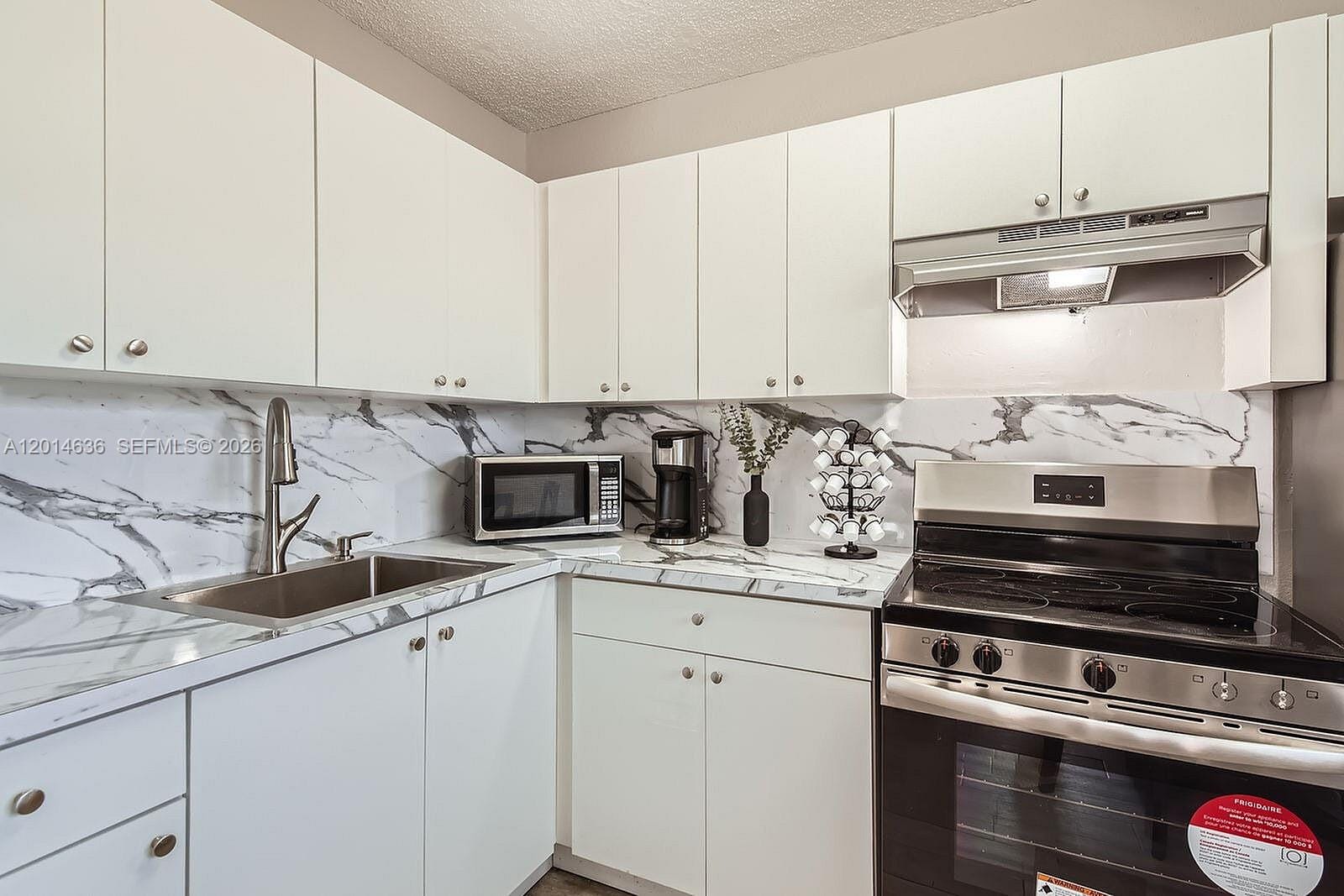 311 NW 42nd Court 101 — photo 4