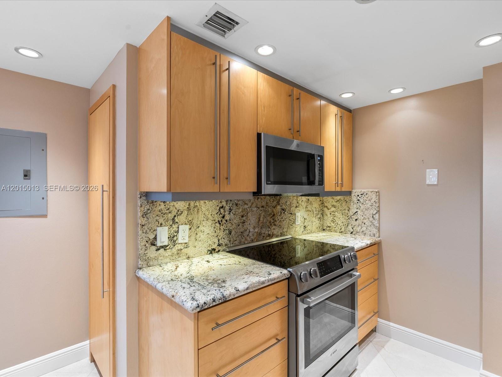 701 Brickell Key Boulevard 2511 — photo 11