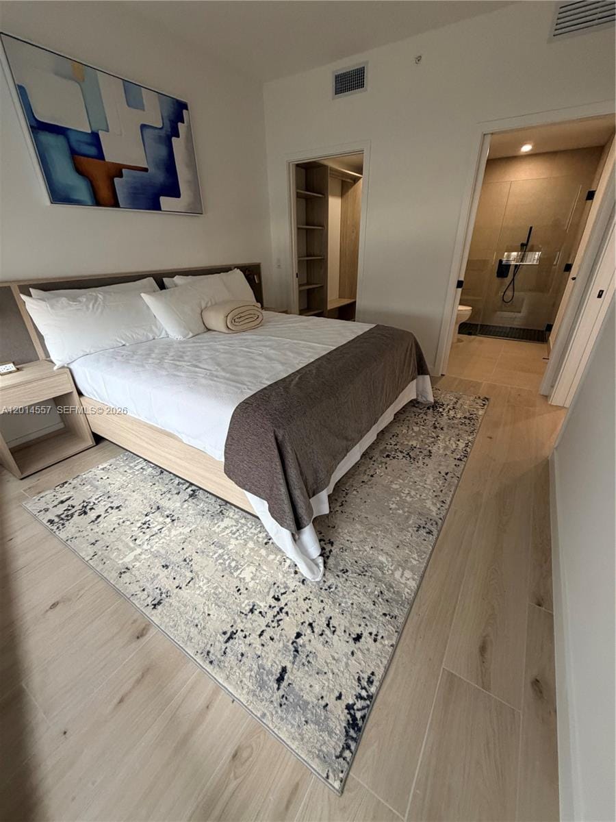 225 N Miami Avenue 907 — photo 7