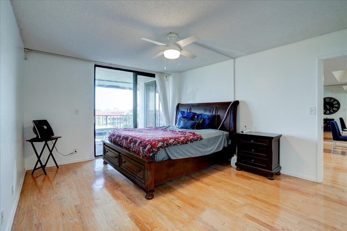 7030 Half Moon Circle 515, Hypoluxo, FL 33462 photo 23