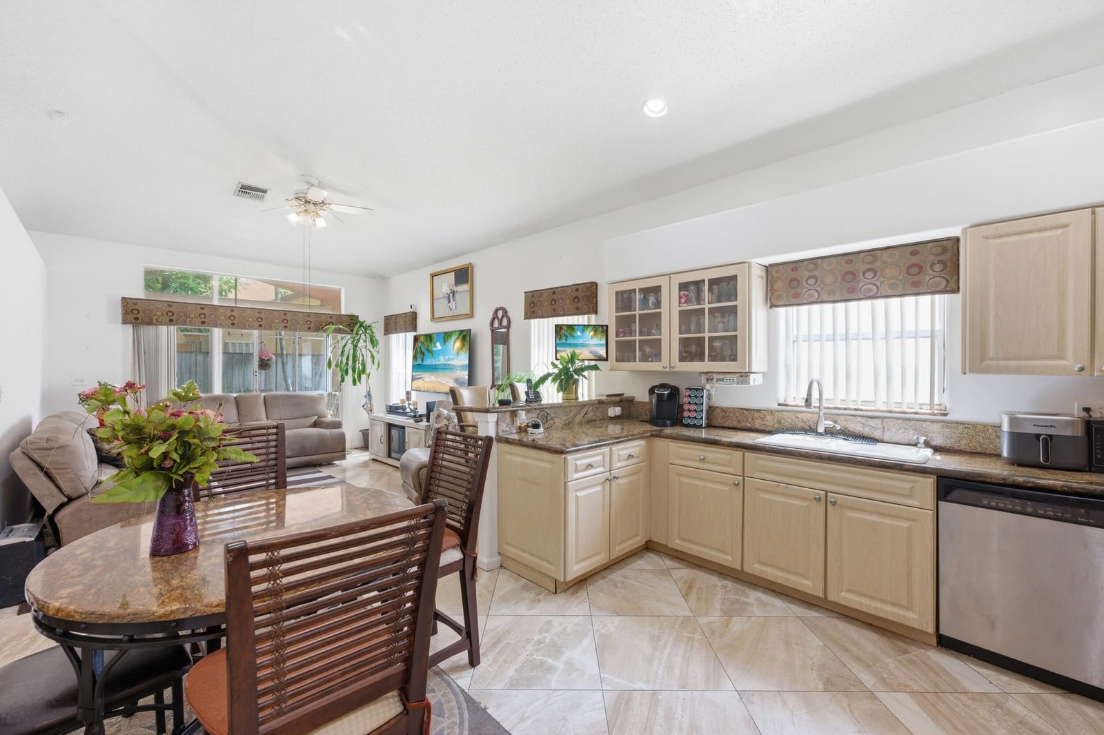 113 Saratoga Blvd Boulevard E, Royal Palm Beach, FL 33411 photo 9