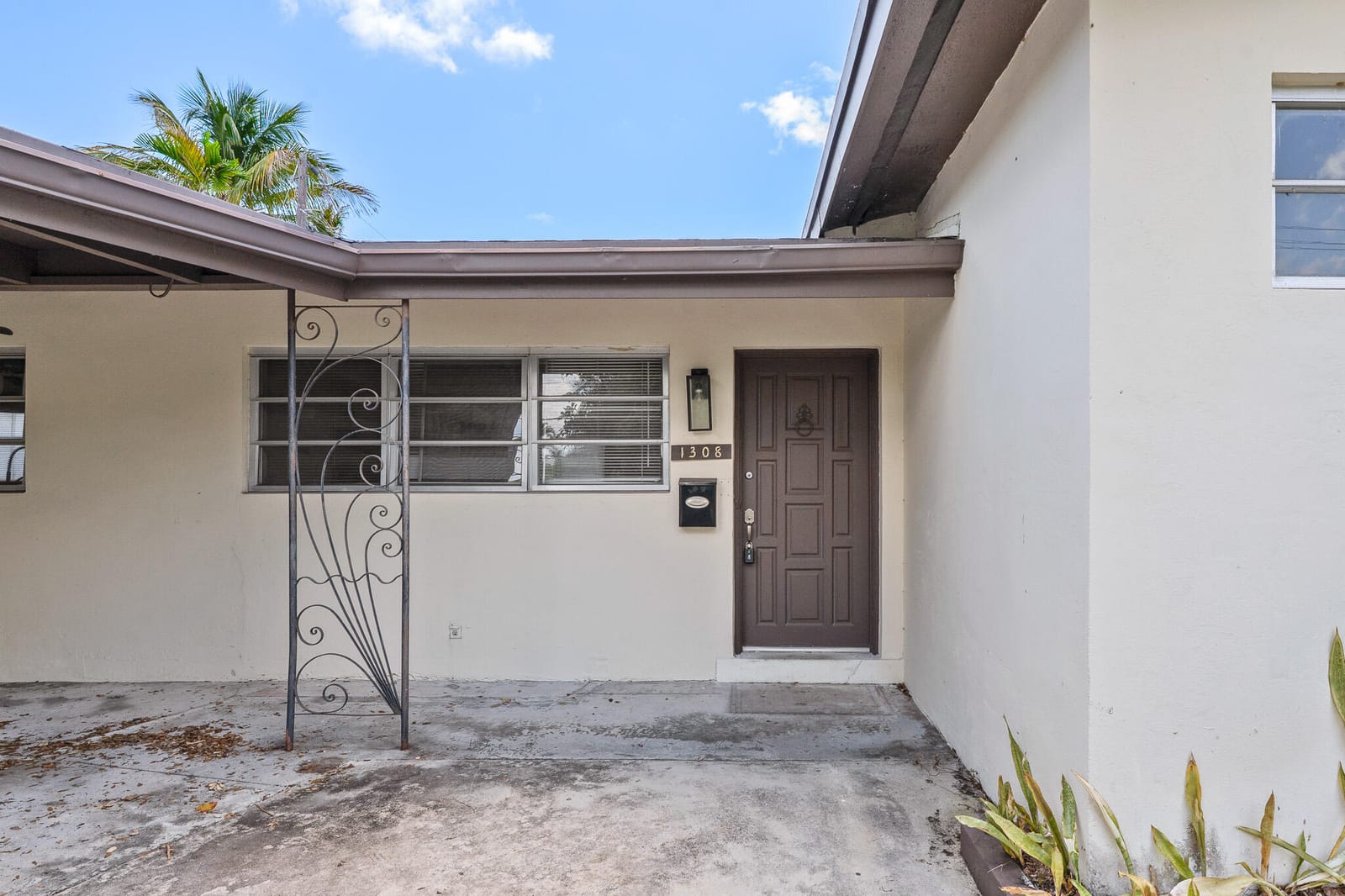 1308 SW 9th Avenue, Fort Lauderdale, FL 33315 photo 5