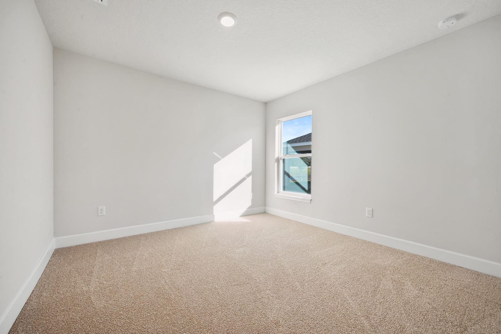 8612 Giovanni Avenue — photo 7