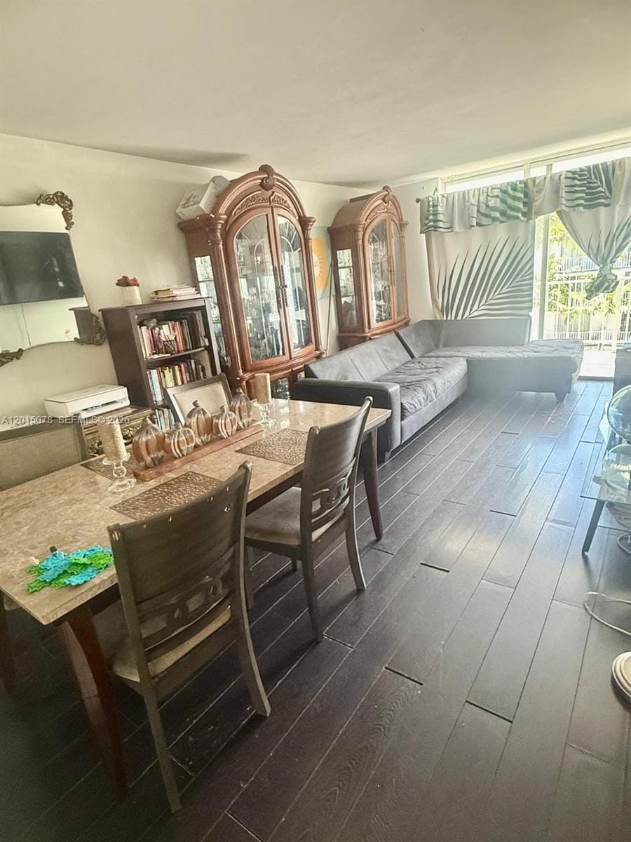 488 NW 165th St Road B-512 — photo 3