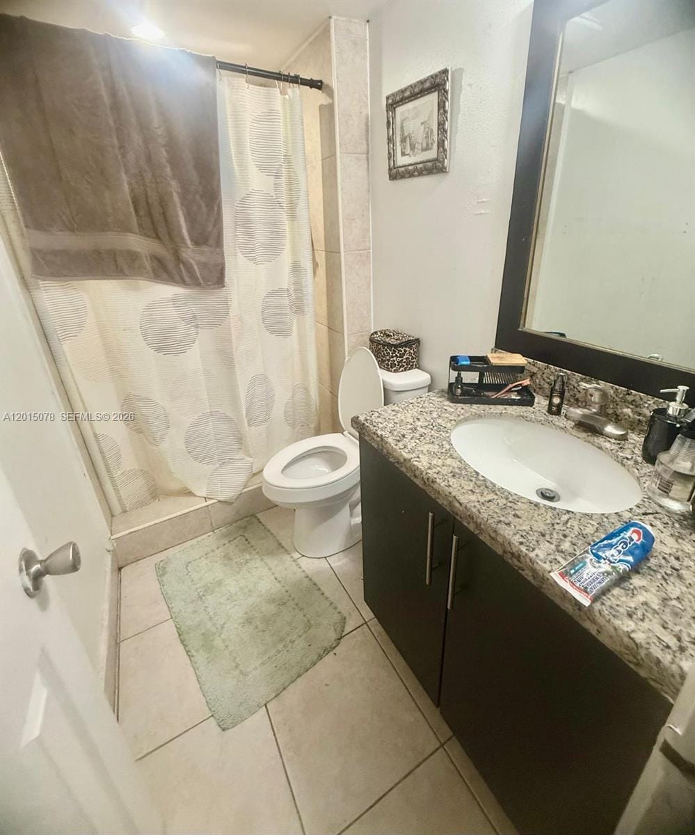 488 NW 165th St Road B-512 — photo 10