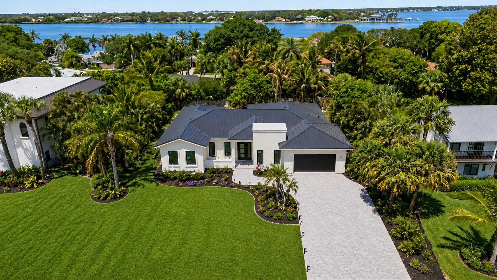 11 Middle Road, Sewalls Point, FL 34996