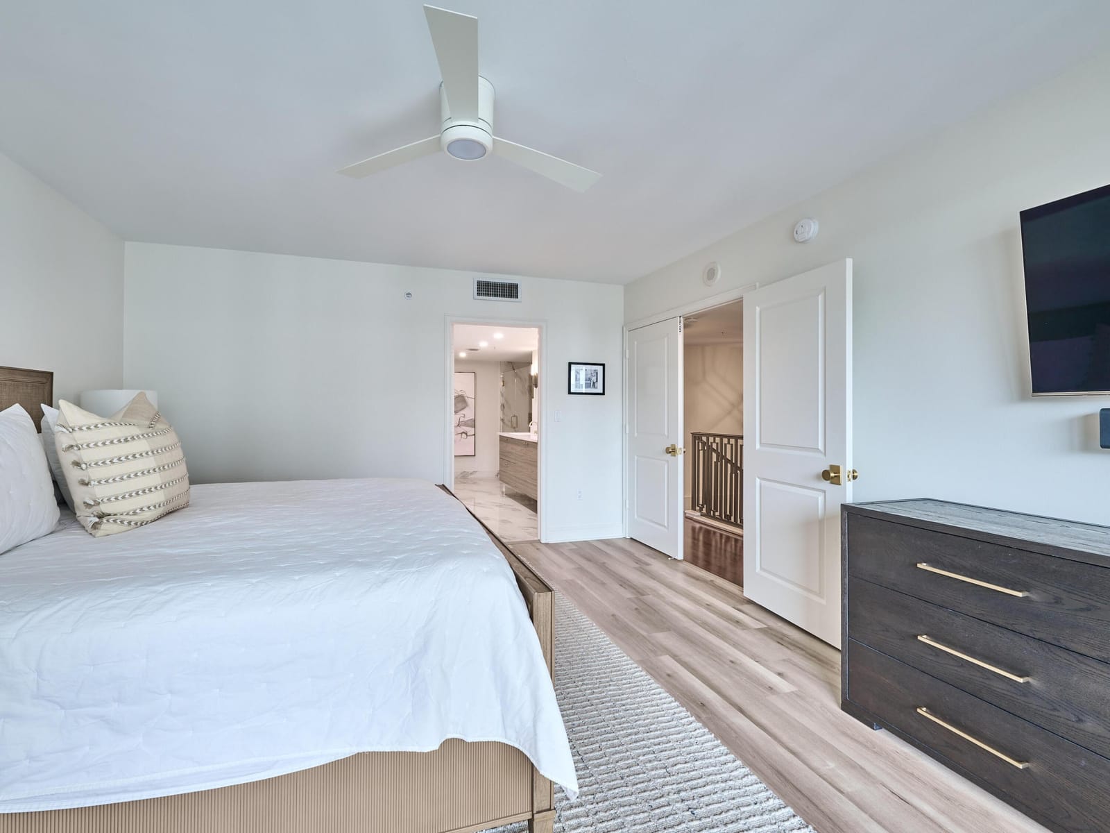 99 SE Mizner Boulevard Ph 35 — photo 4