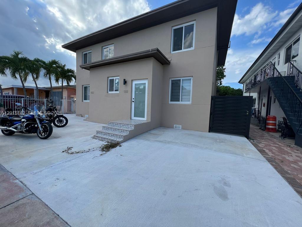 943 79th Terrace 202, Miami Beach, FL 33141, Miami Beach
