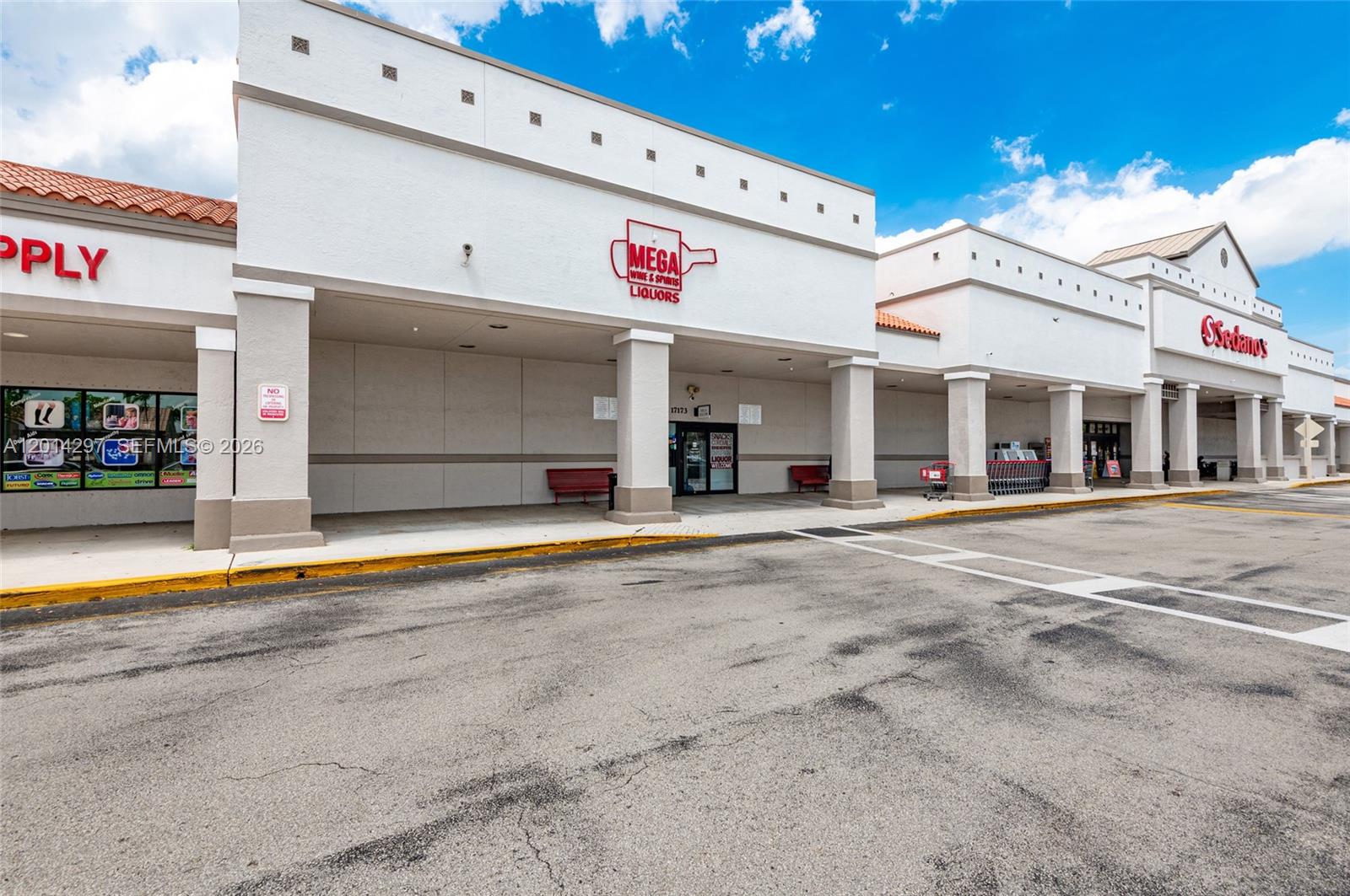 17173 Pines Boulevard, Pembroke Pines, FL 33027, Pembroke Pines