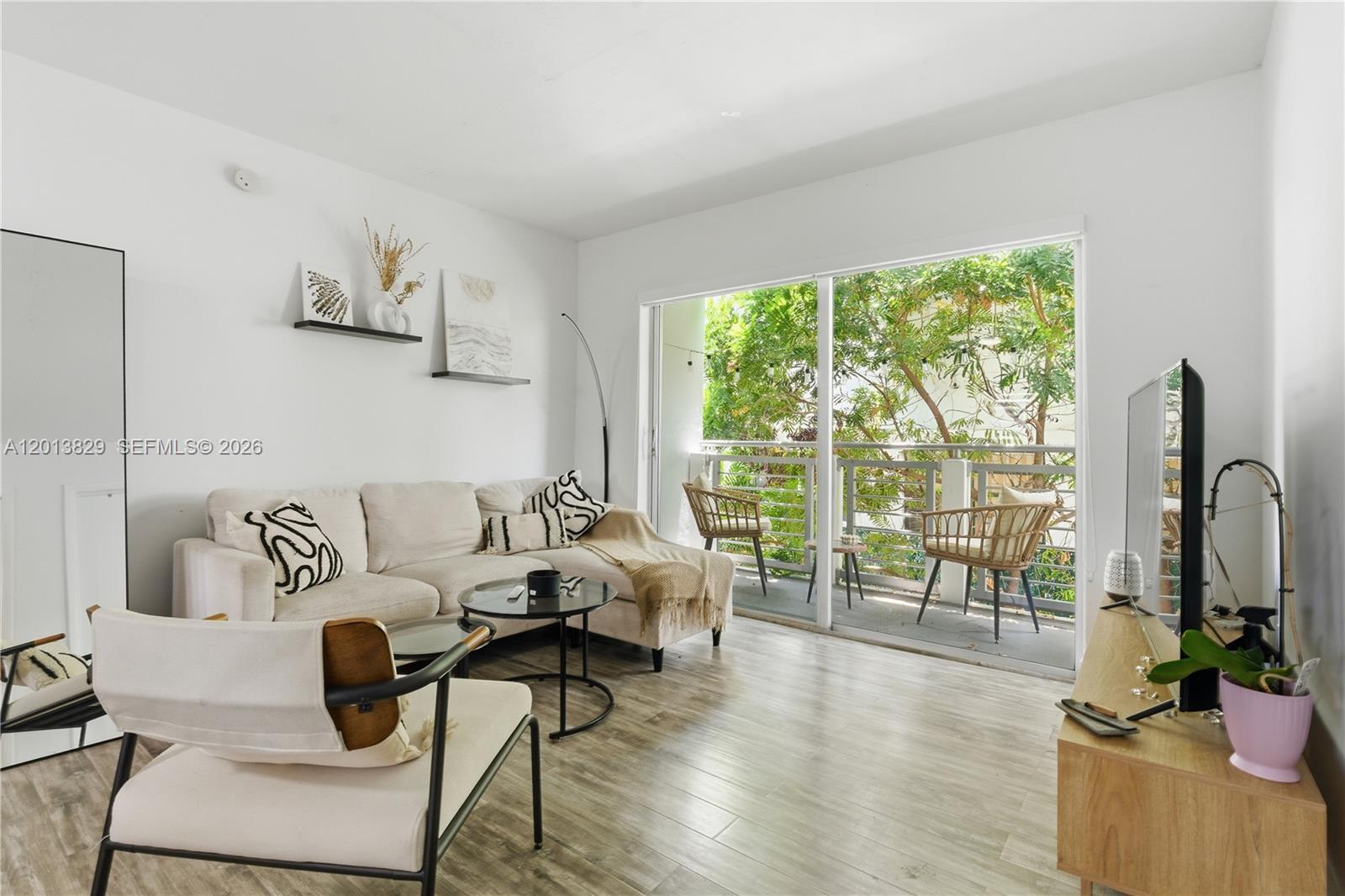 716 Michigan Avenue 303, Miami Beach, FL 33139, Miami Beach