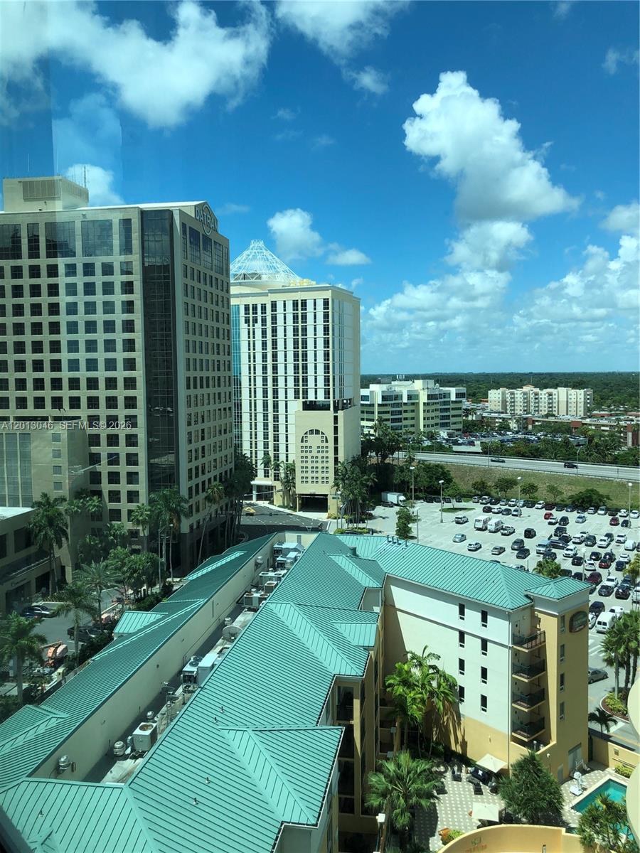 9055 SW 73rd Court 1008, Miami, FL 33156, Miami