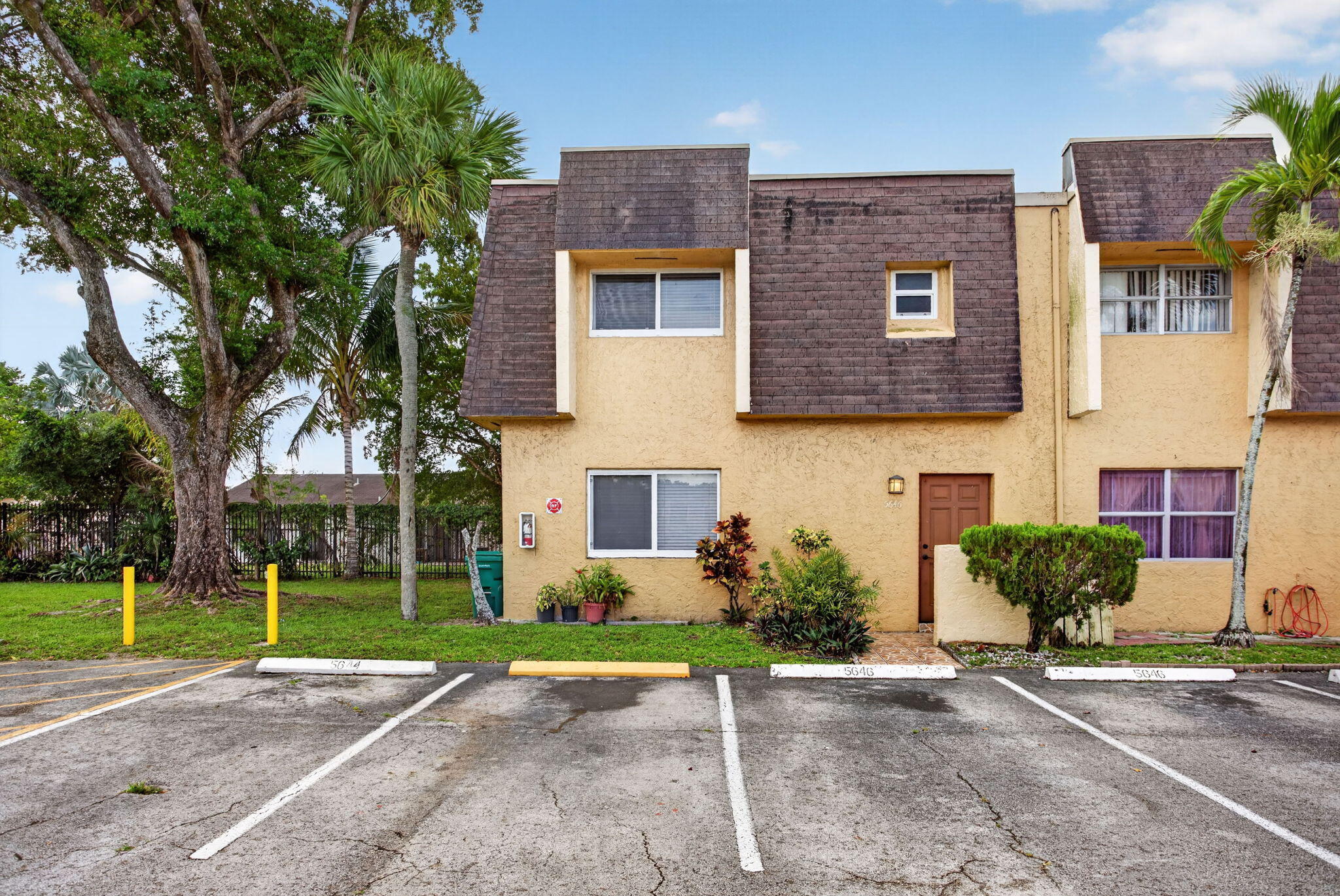 5646 Blueberry Court 23, Lauderhill, FL 33313, Lauderhill