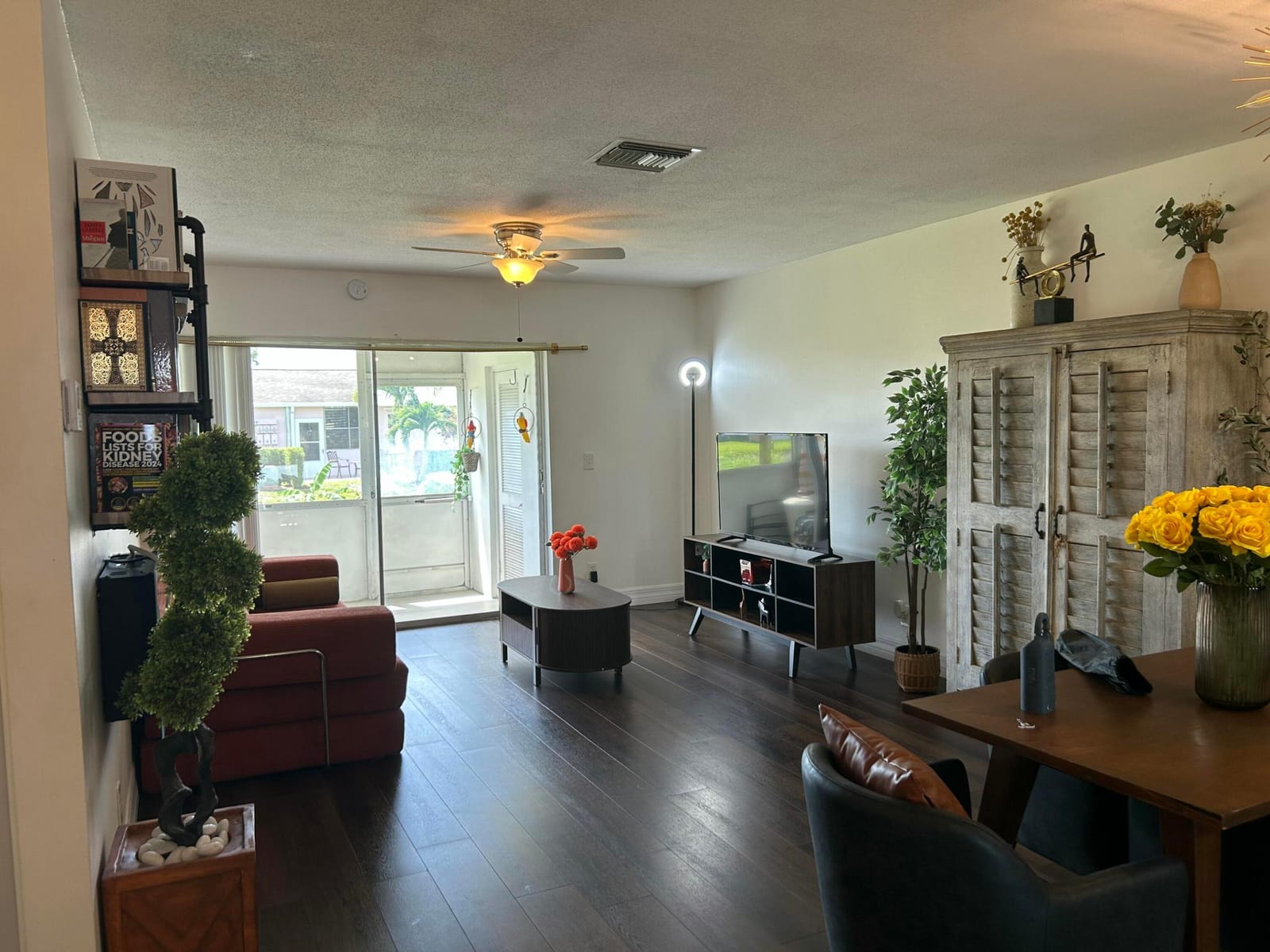 2591 W Barkley Dr Drive W C — photo 2