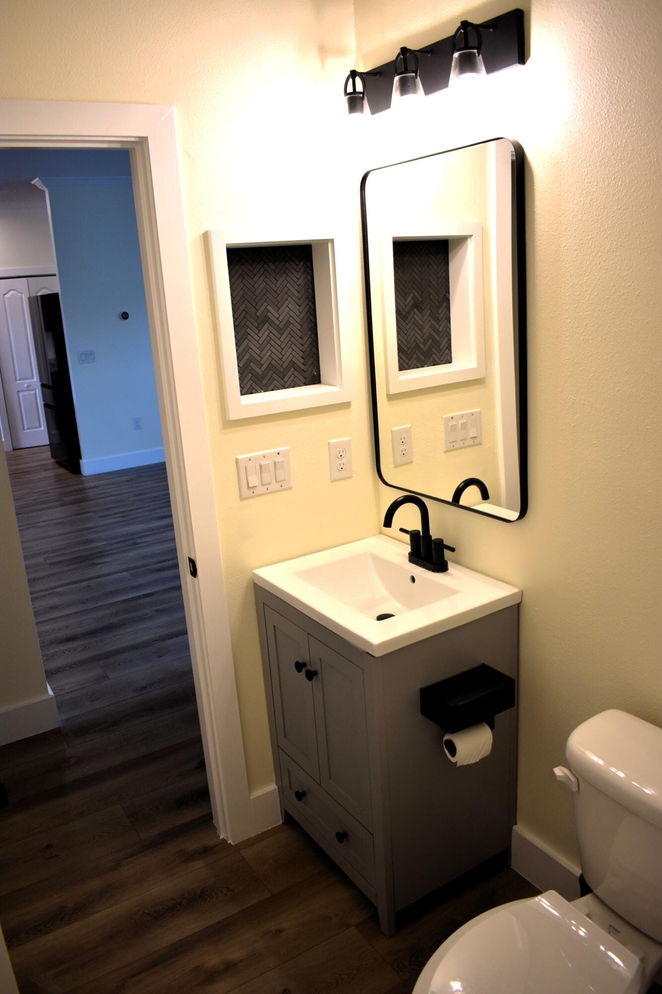 1217 SW Marmore Avenue — photo 11