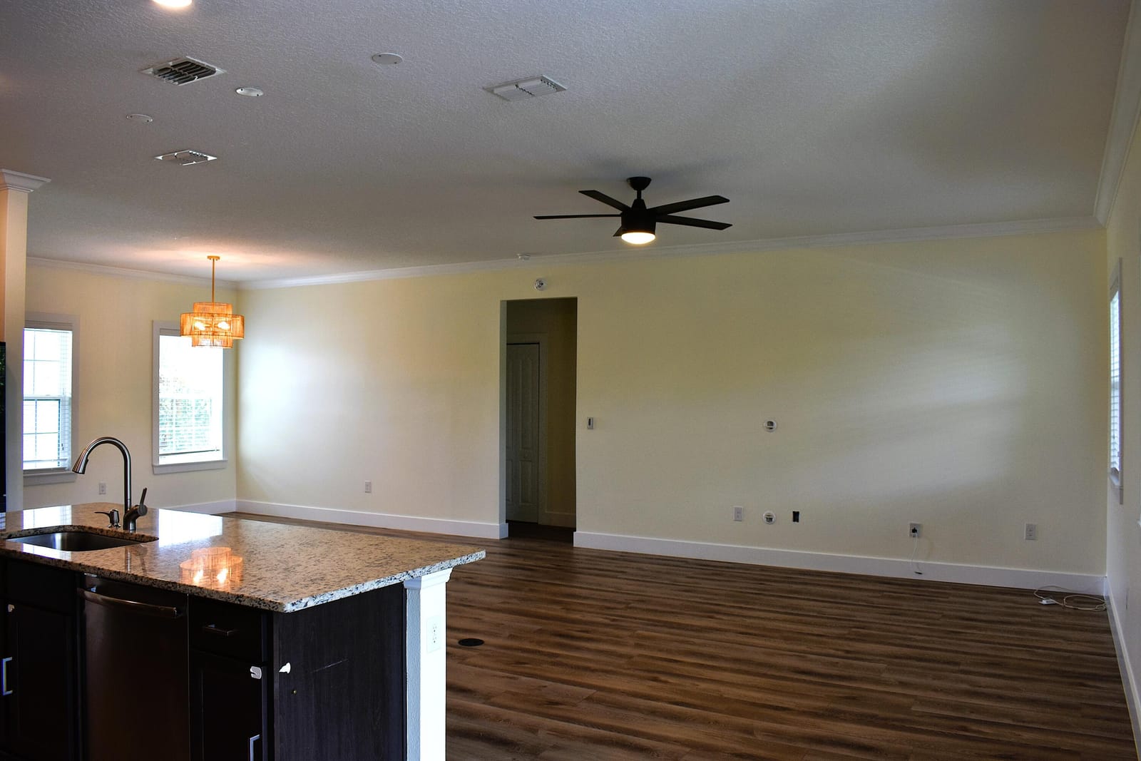 1217 SW Marmore Avenue — photo 8