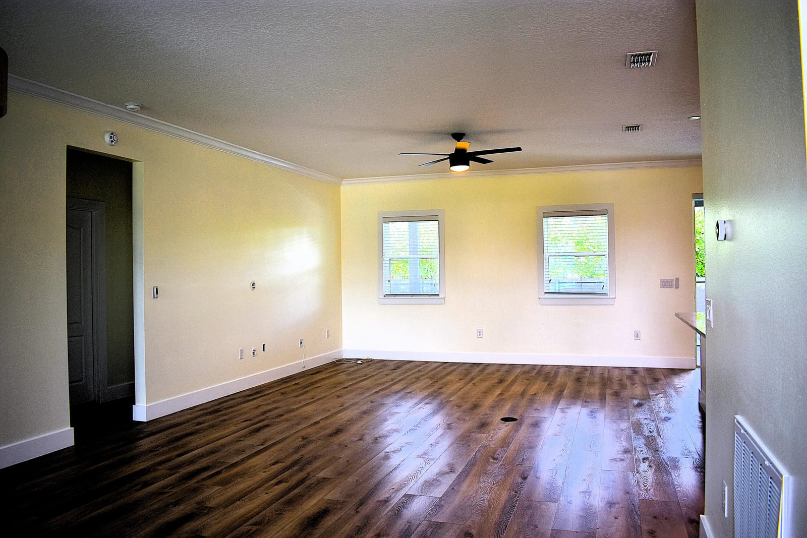 1217 SW Marmore Avenue — photo 9