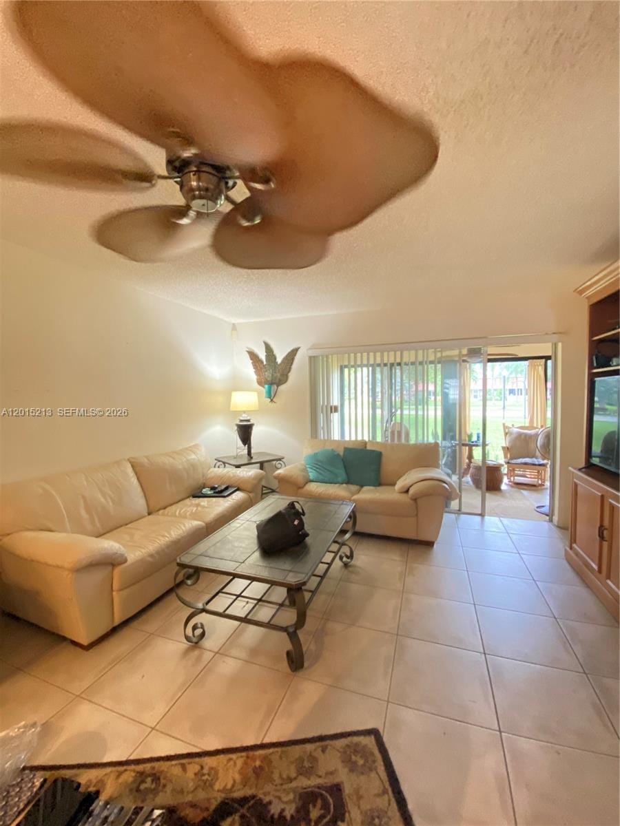 432 Bennington Lane 432 — photo 5